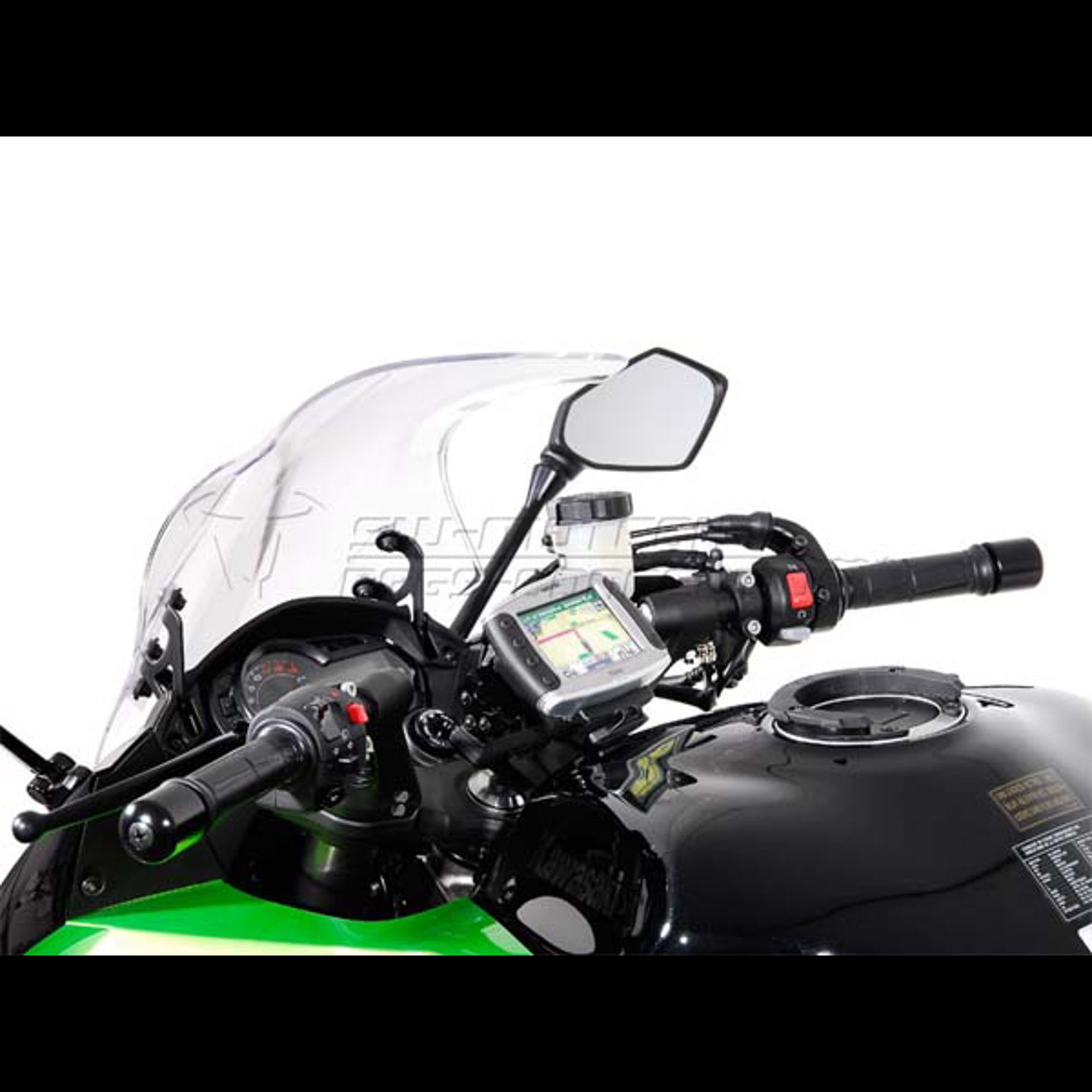 GPS.08.646.10300B.jpg