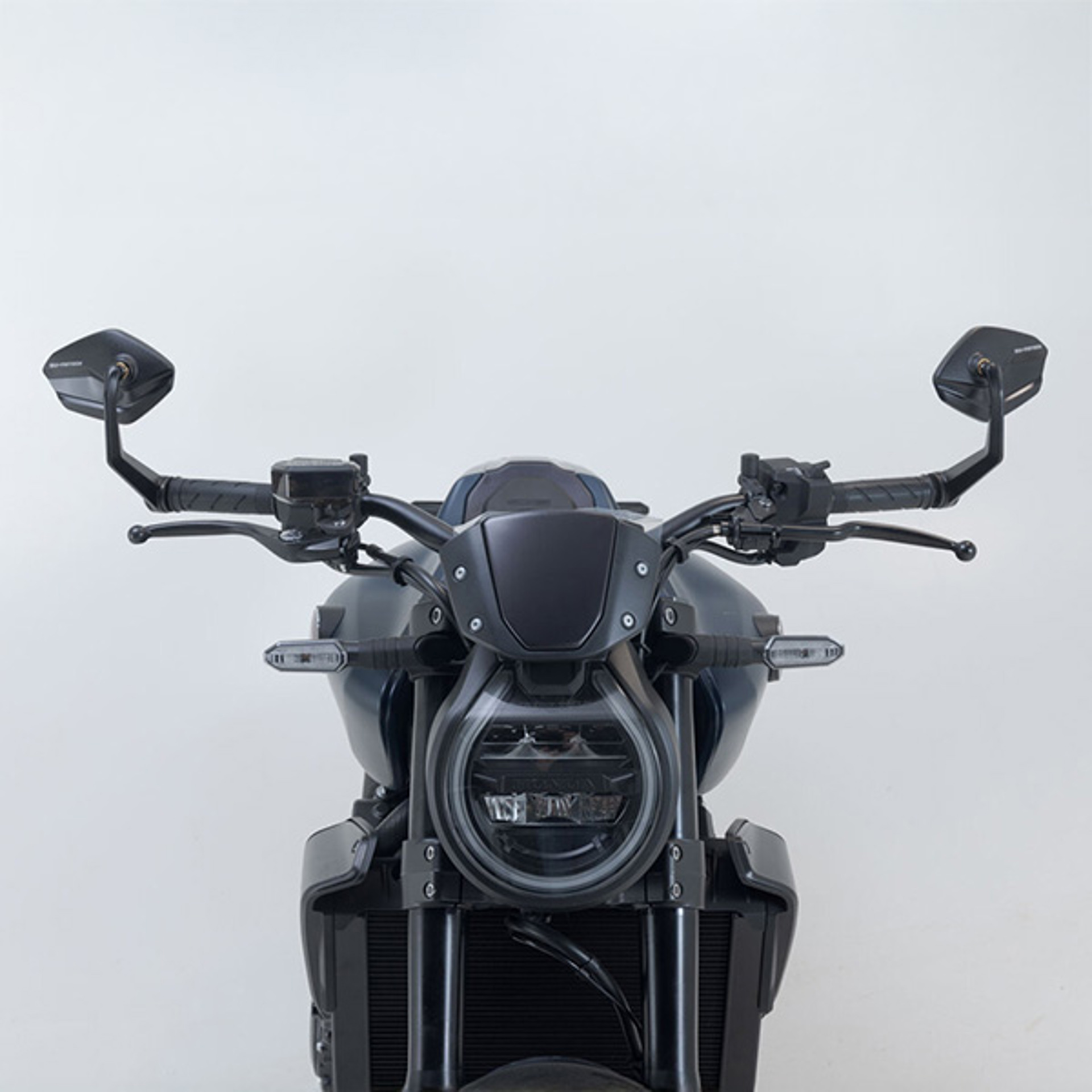 Mir 01 903 10000 2 Xl.jpg
