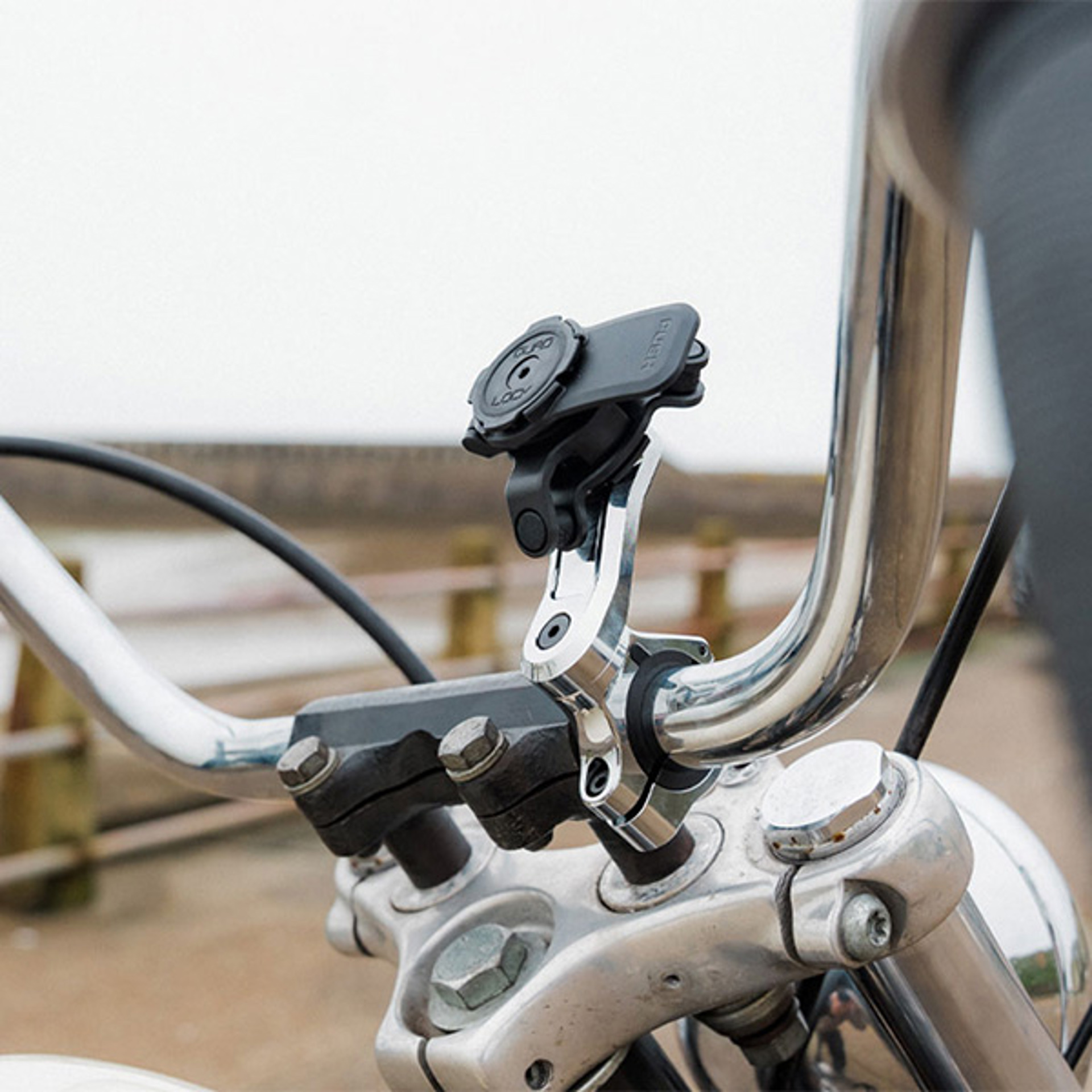 Handlebar Mount Pro Chrome QLA VDM QLM HBR CHR LOW00390.jpg