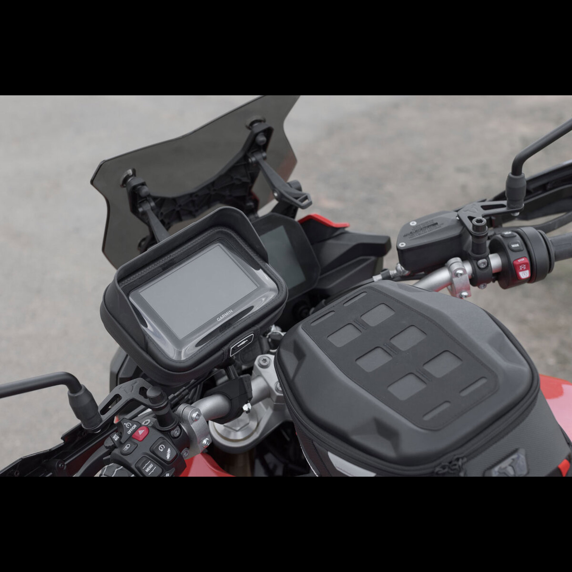 GPS.00.308.35200 4.jpg