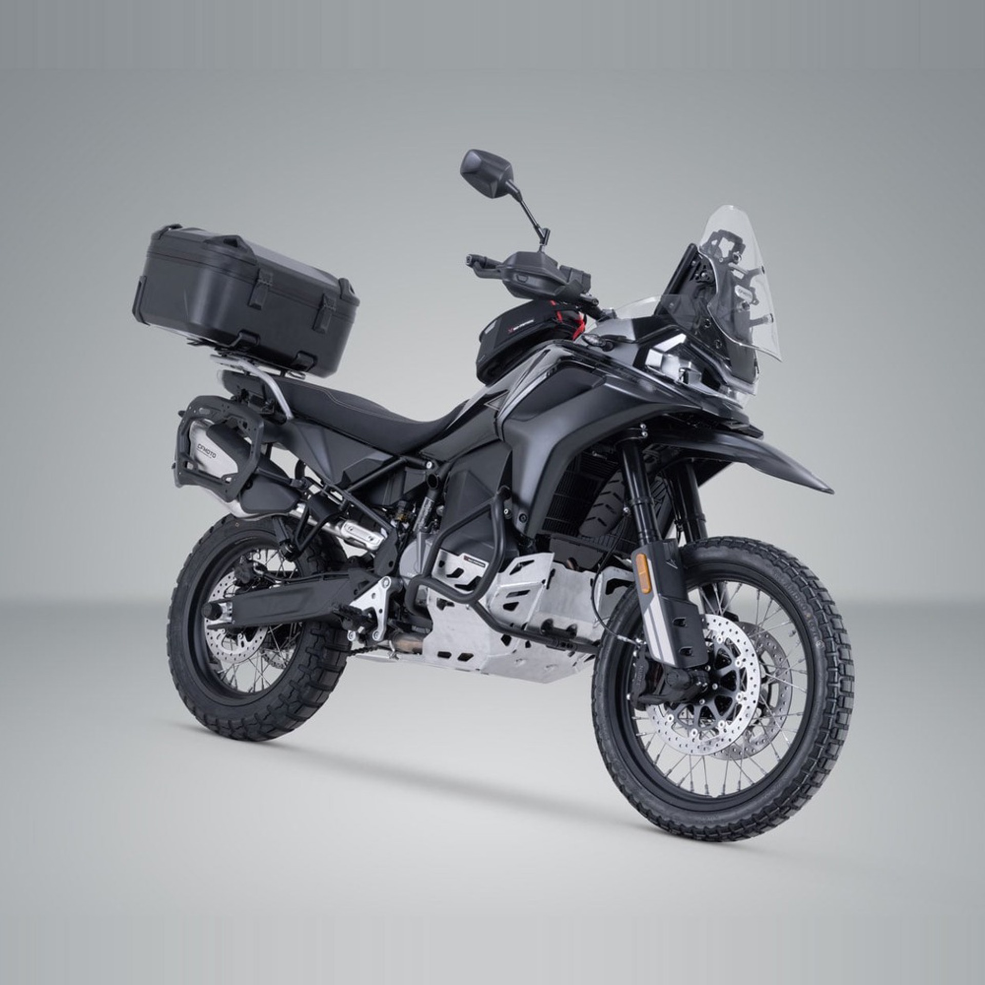 SW-MOTECH-107329-v7-1.jpg