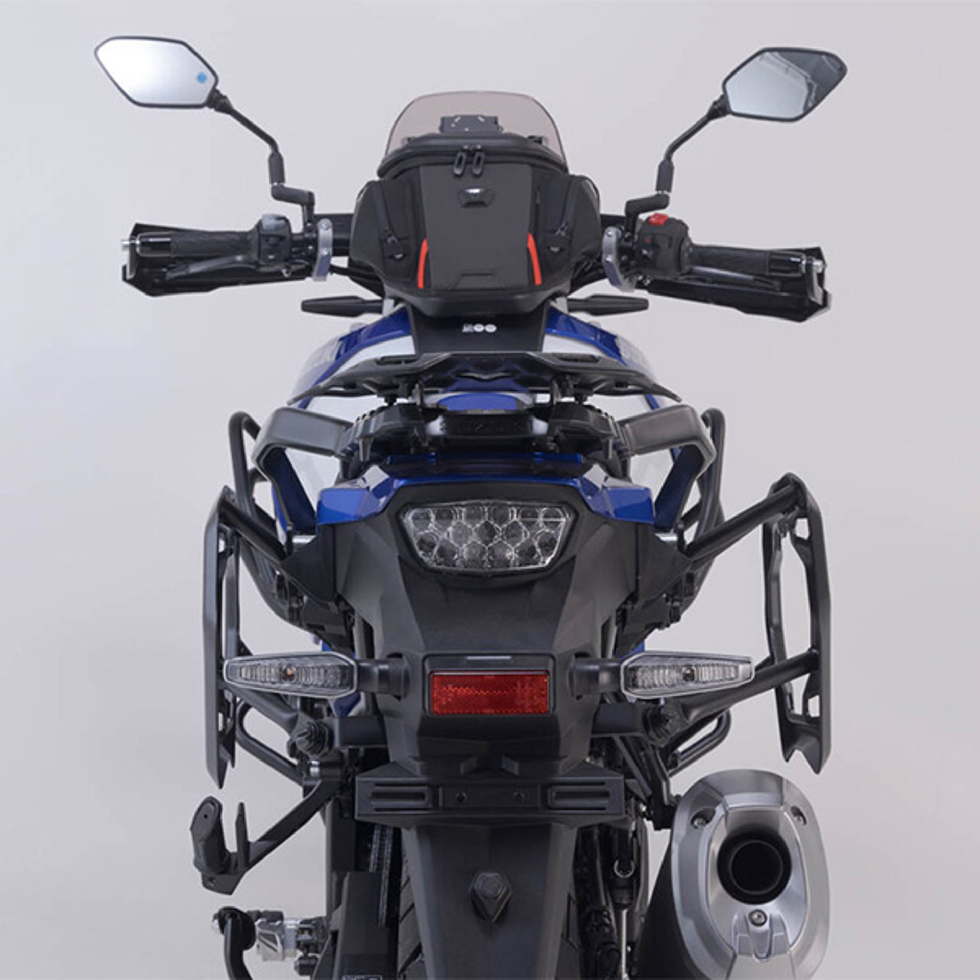 Adv 05 936 75001 B 8 Xl.jpg