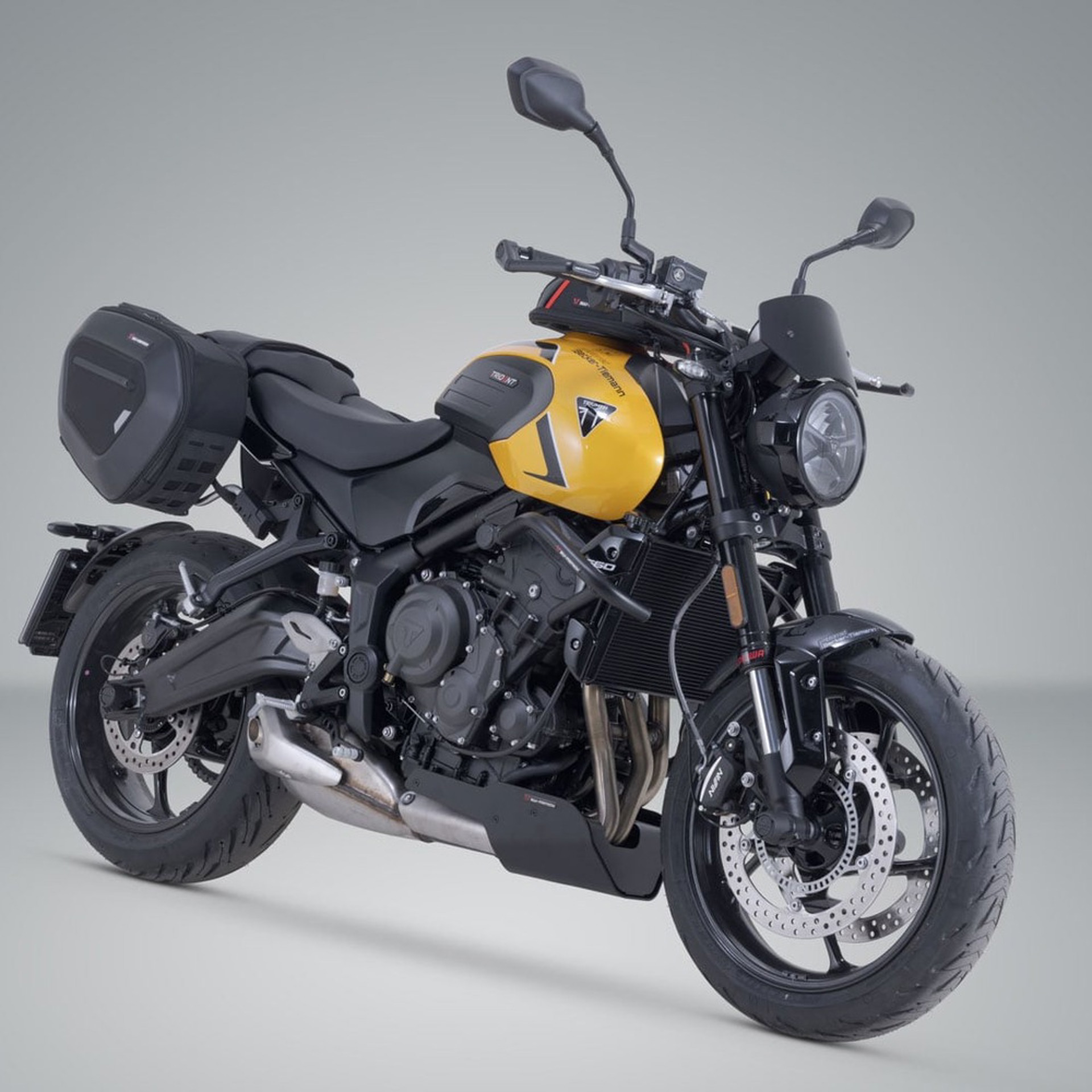SW-MOTECH-107281-v17-1.jpg