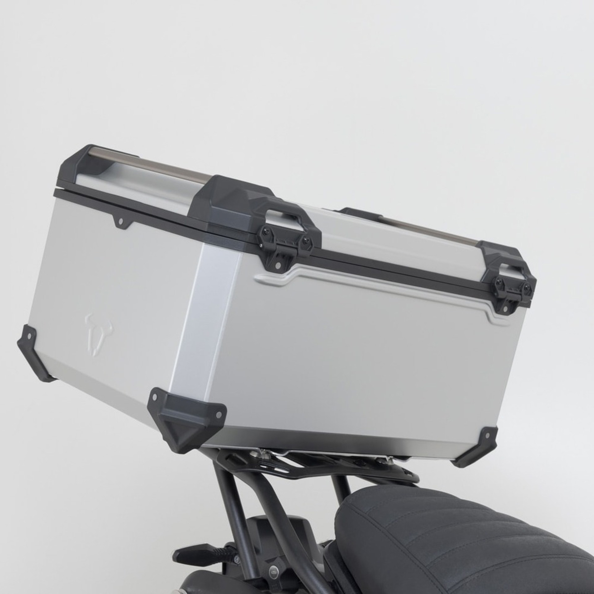 SW-MOTECH-108072-v30-3.jpg