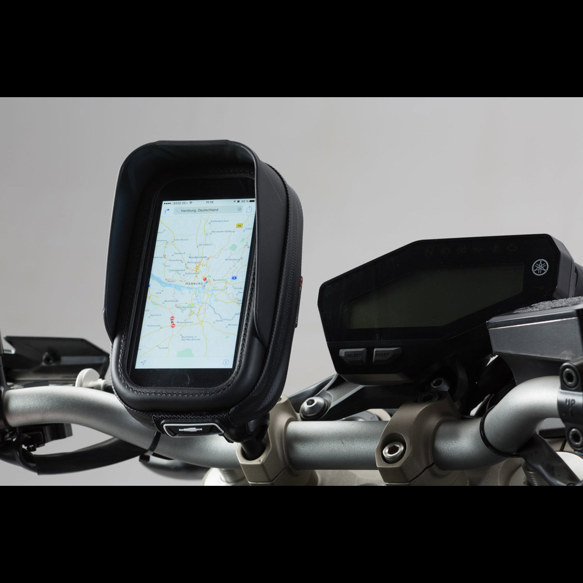 GPS.00.308.30400B.jpg
