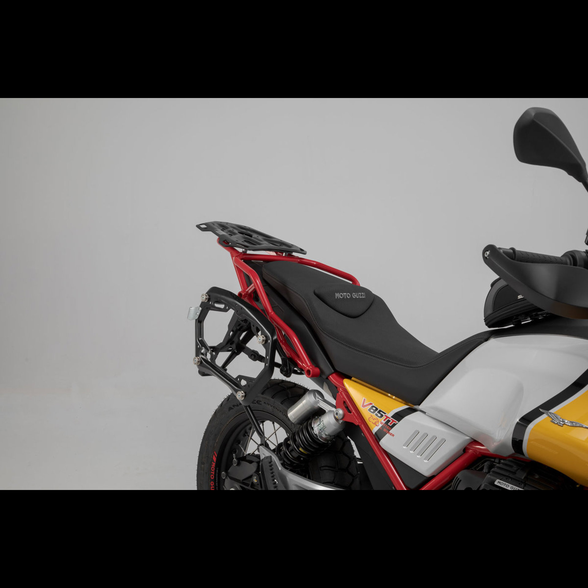 ADV.17.925.75000S_2.jpg