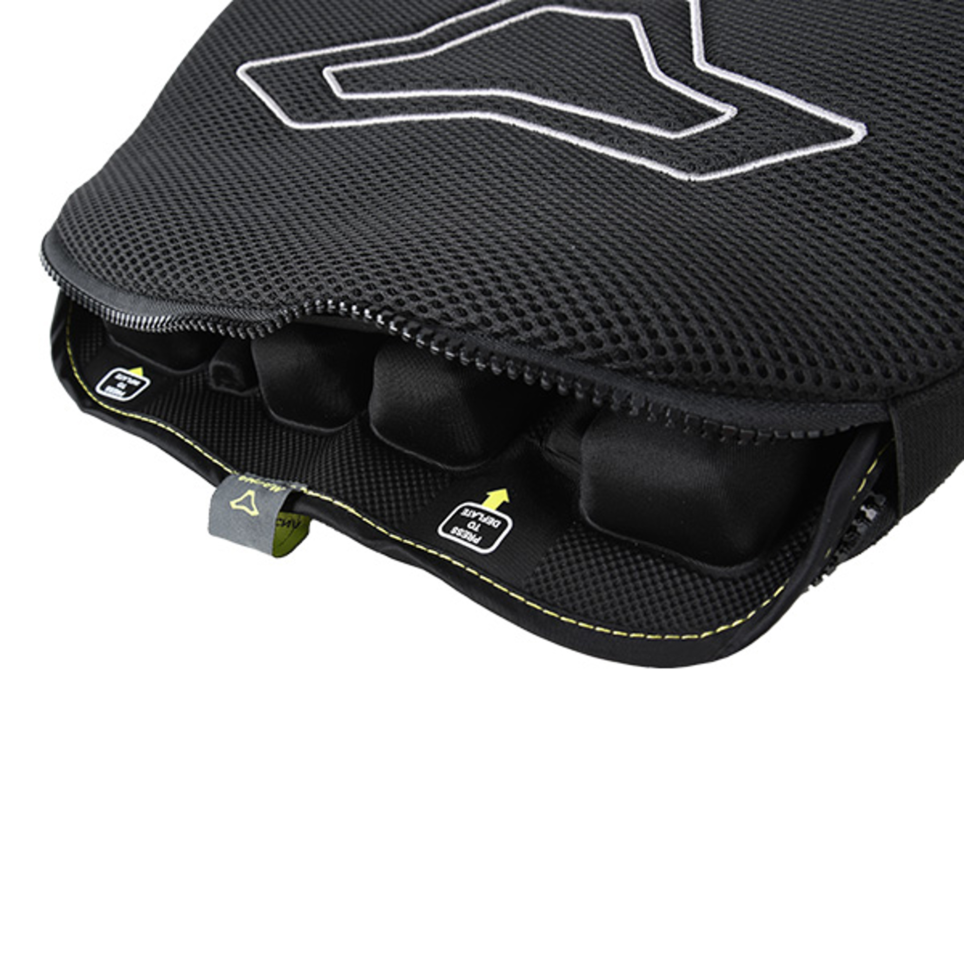 Macna Airseat DLX 165.9151.101 3.jpg