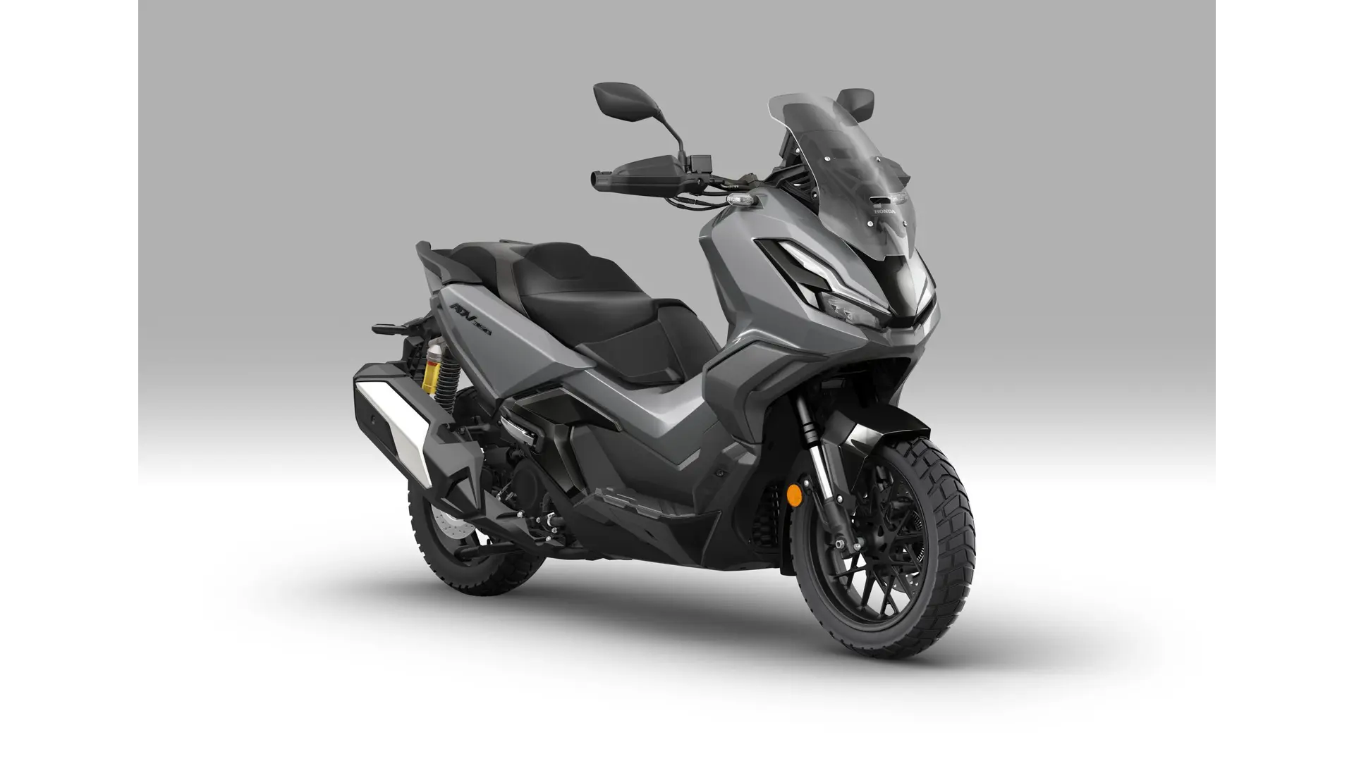 26YM_ADV350_Studio_IRIDIUM_GRAY_METALLIC_NH-C65M_RFQ.jpg