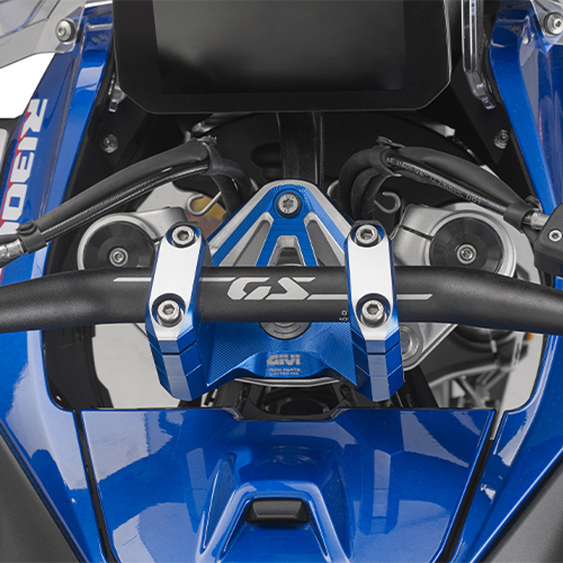 RS5143BL Mounted.jpg