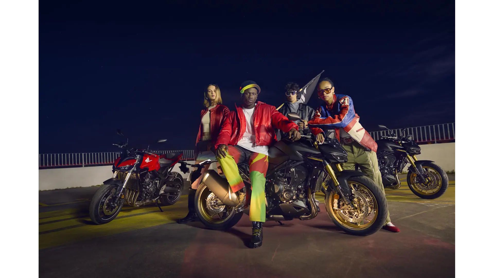 25YM CB1000 Hornet Range Lifestyle 0887.jpg