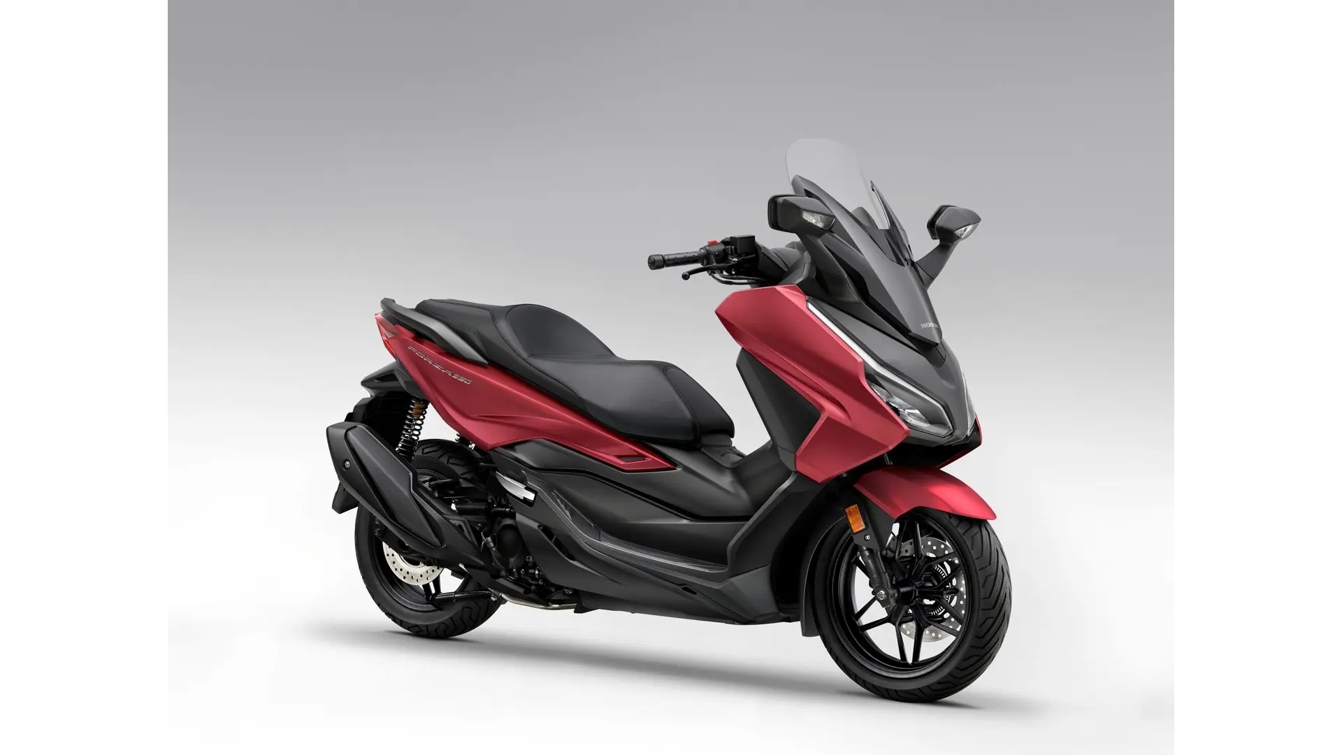 26YM_Forza_350_Studio_MAT_CARNELIAN_RED_METALLIC_R-384M_RFQ.jpg