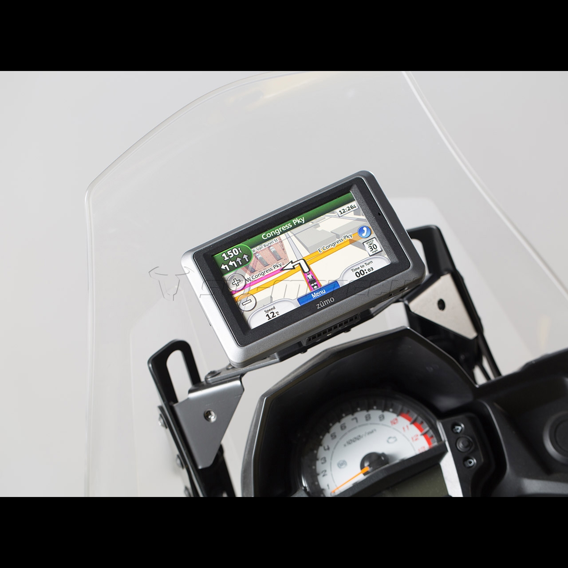 GPS.08.646.10700B_2.jpg