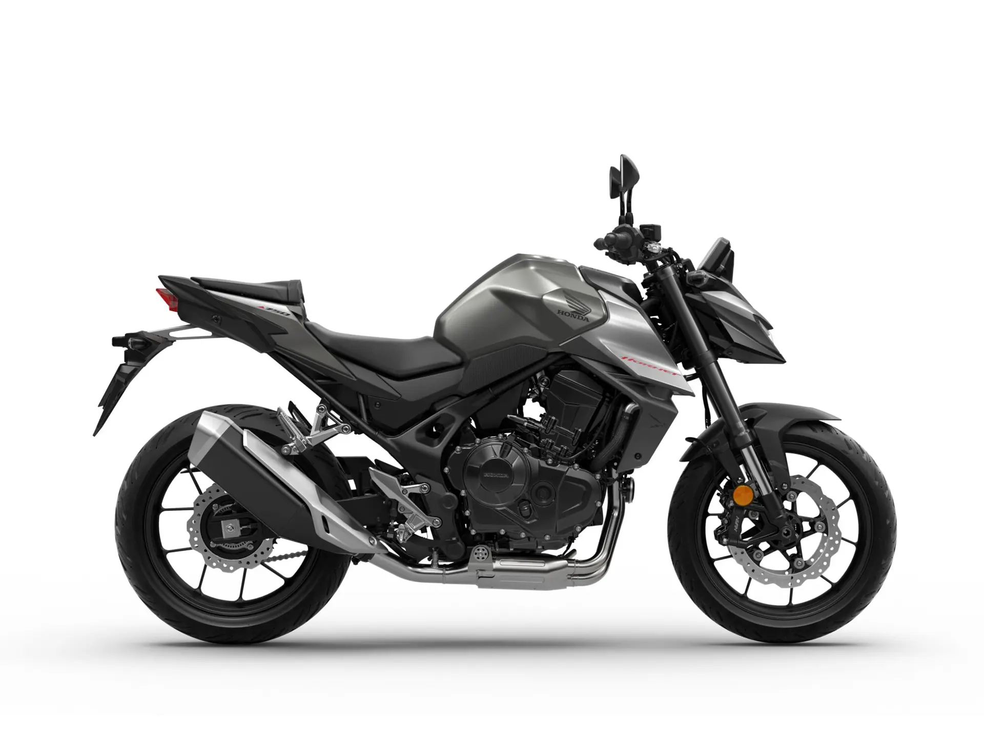 26YM_CB750_Hornet_MT_Studio_NH-D19M_Wolf_Silver_Metallic_RHS.jpg