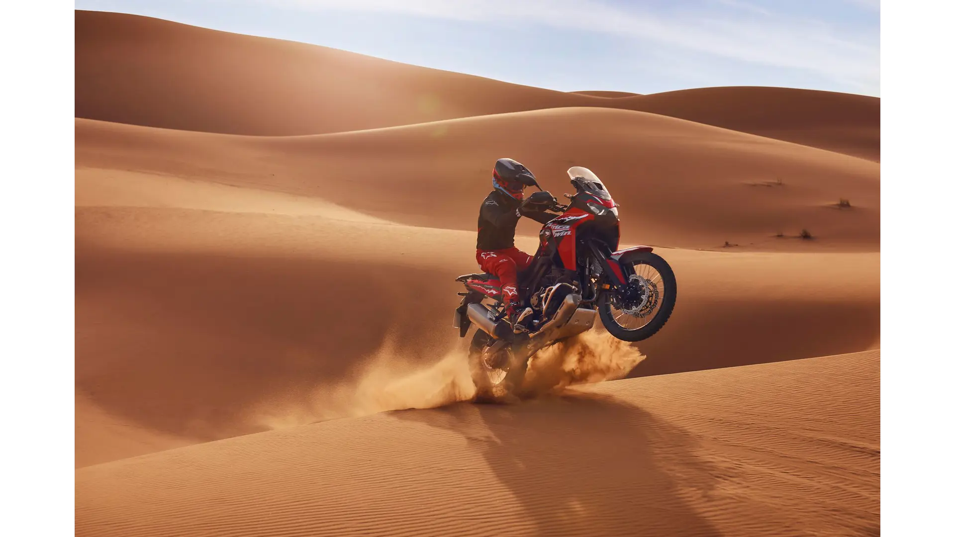 26YM_AFRICA_TWIN_L3_LOCATION_03_1420.jpg