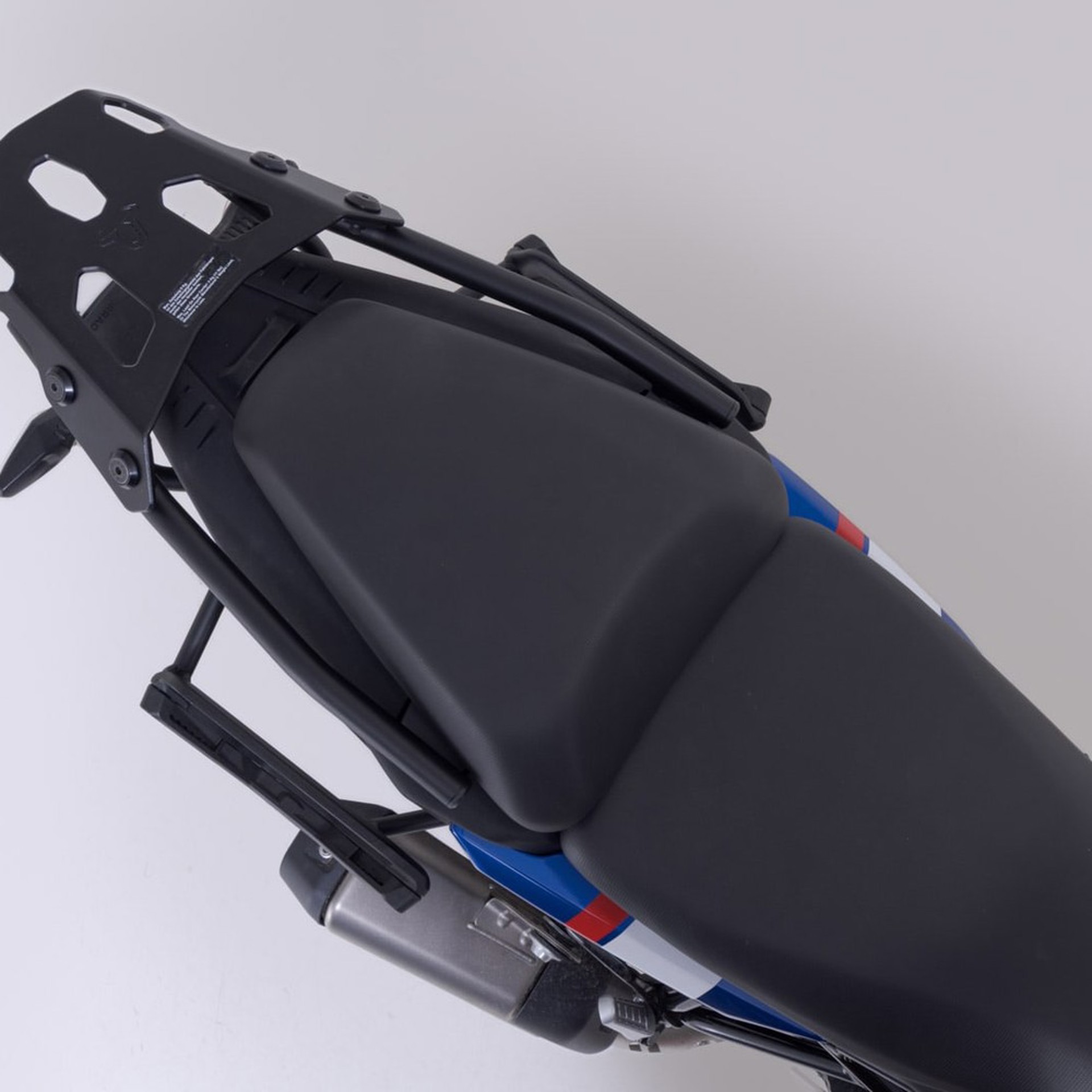 SW-MOTECH-108102-v41-4.jpg