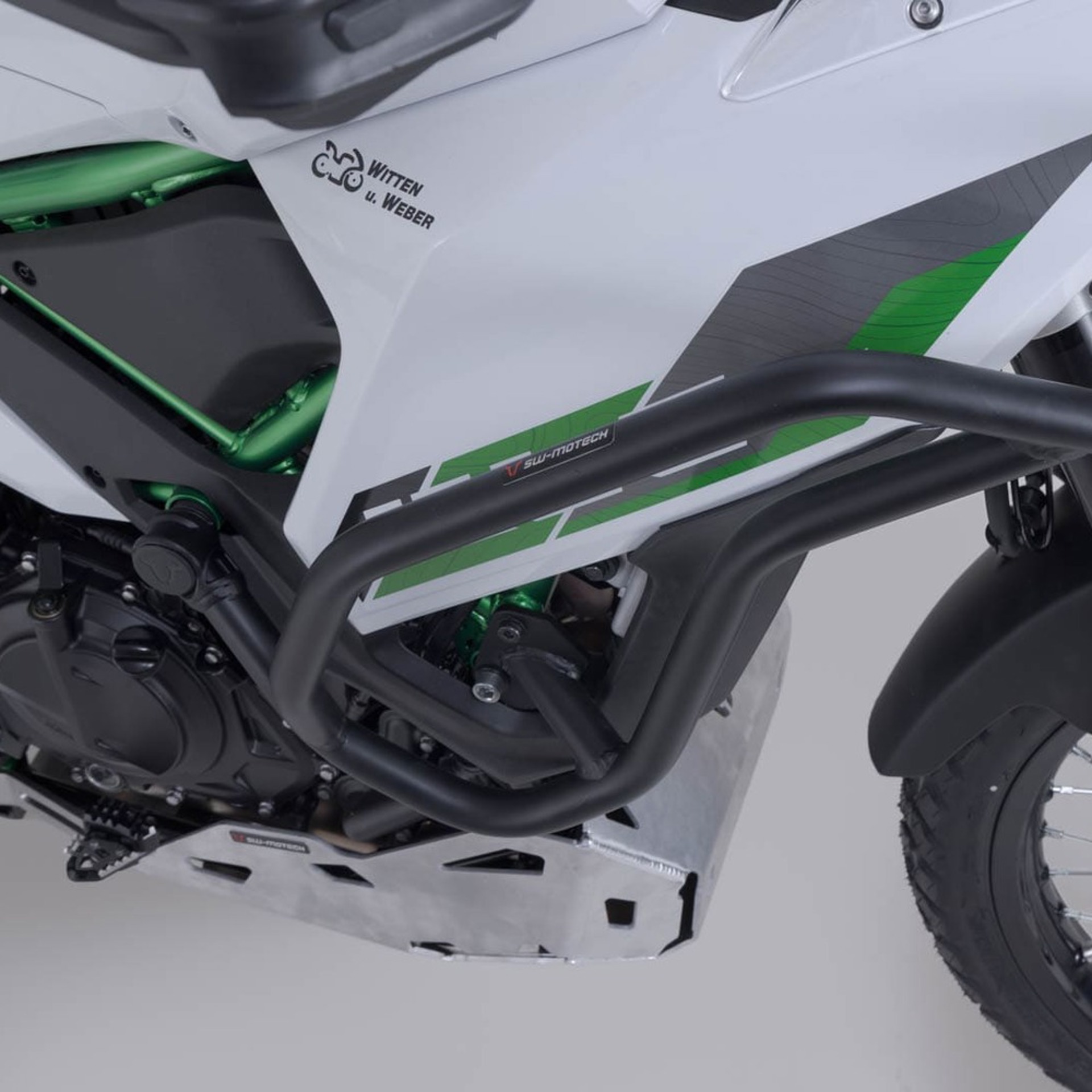 SW-MOTECH-107363-v17-5.jpg