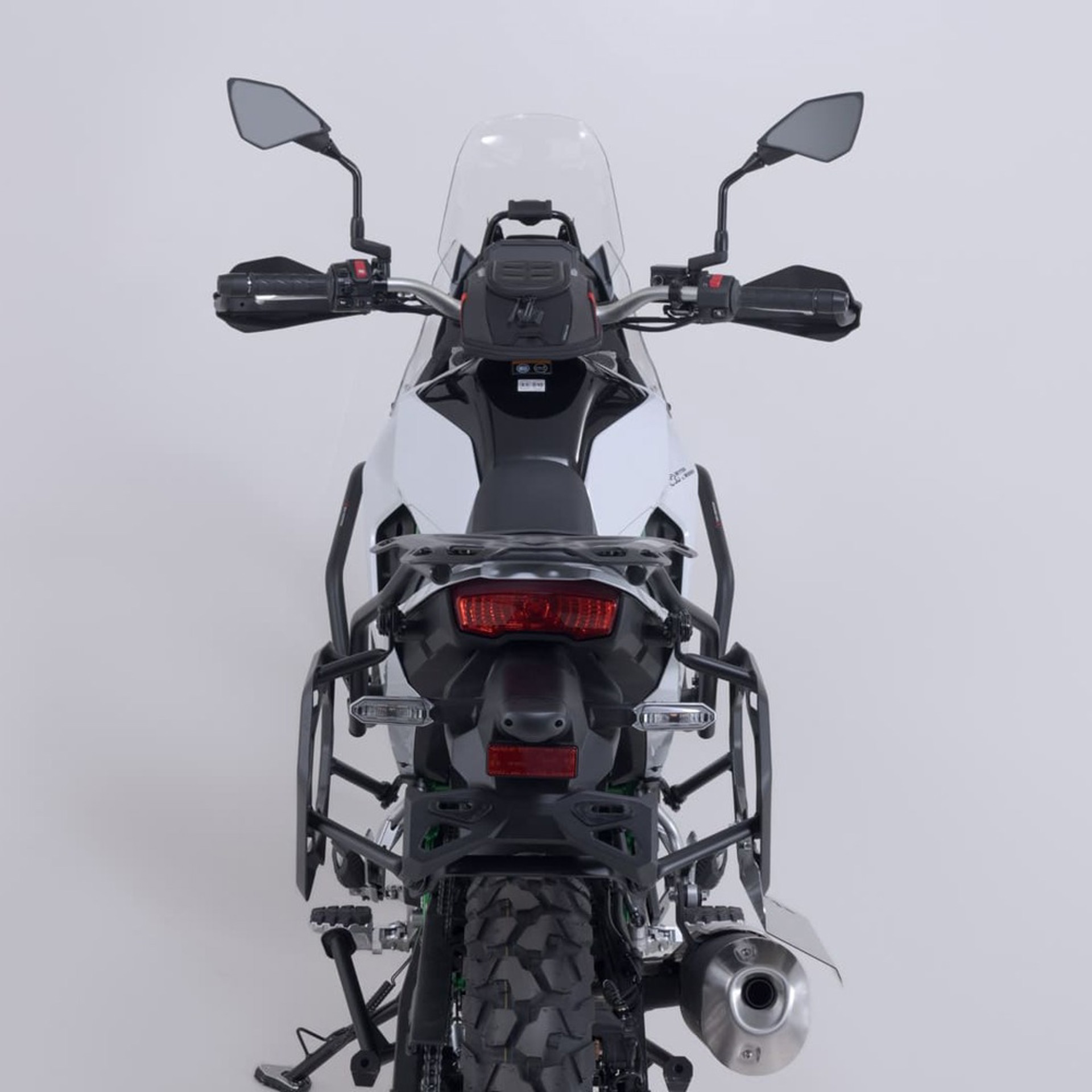 SW-MOTECH-107293-v21-5.jpg