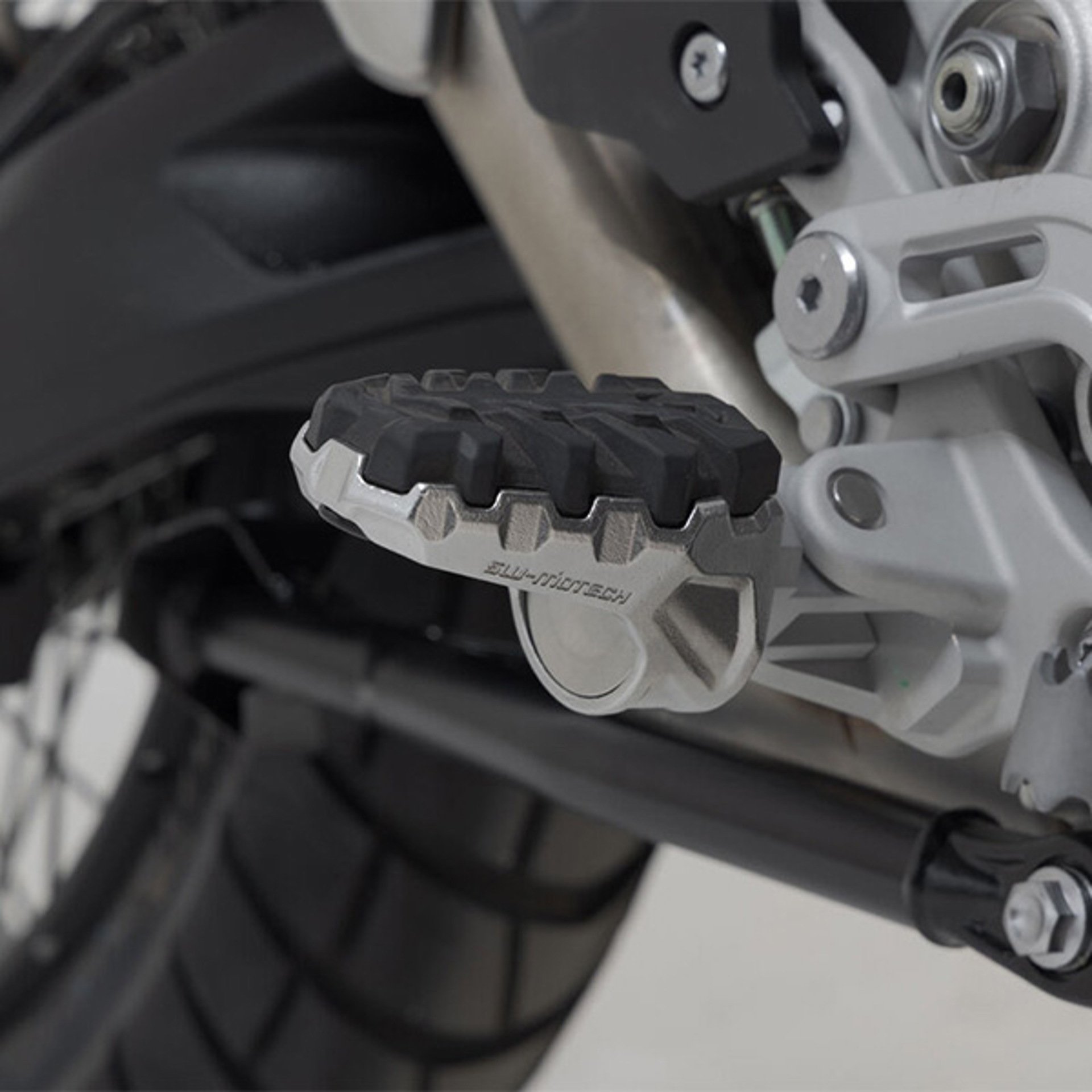 Frs 11 112 10600 1 Xl.6429.jpg