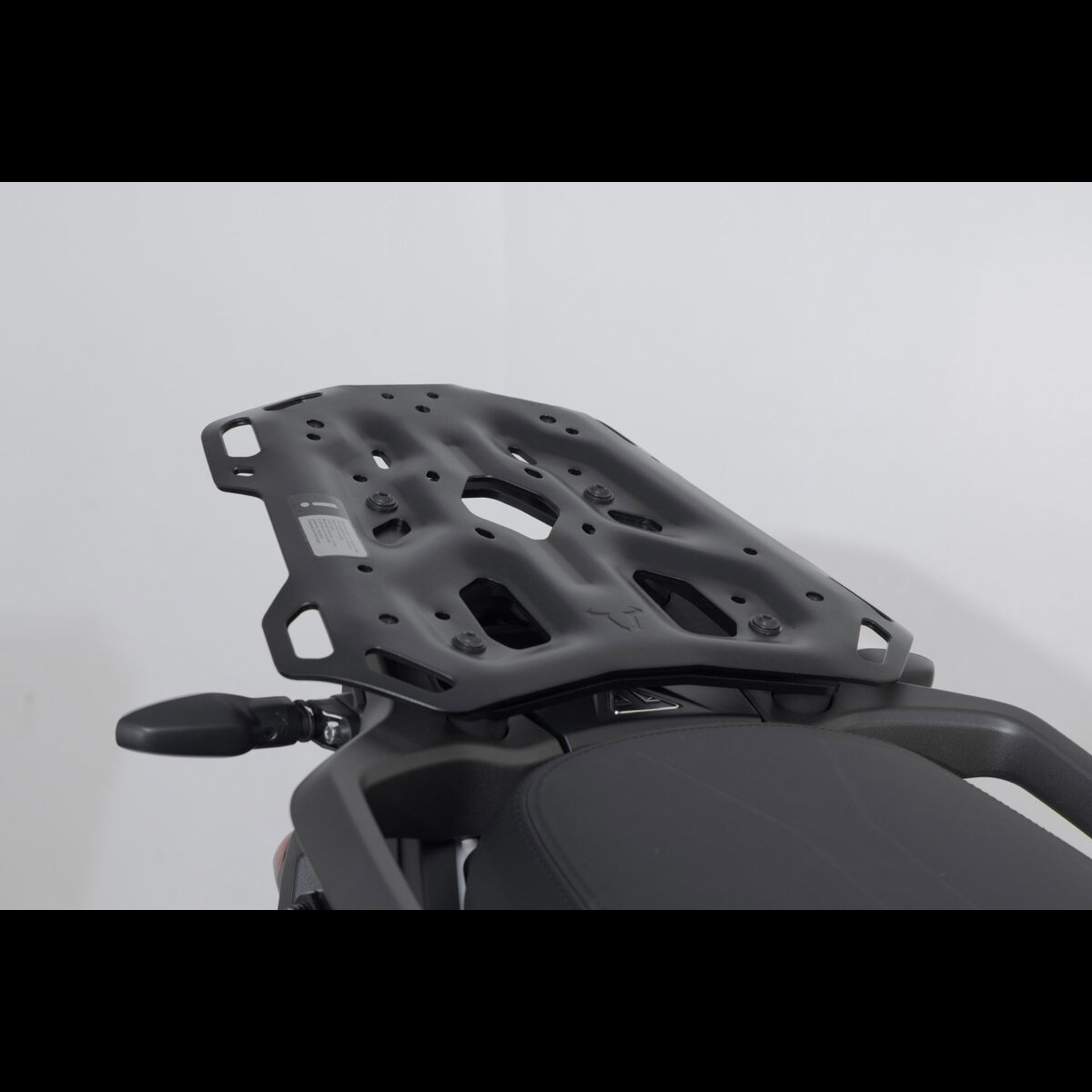 ADV.11.905.75100S 1.jpg