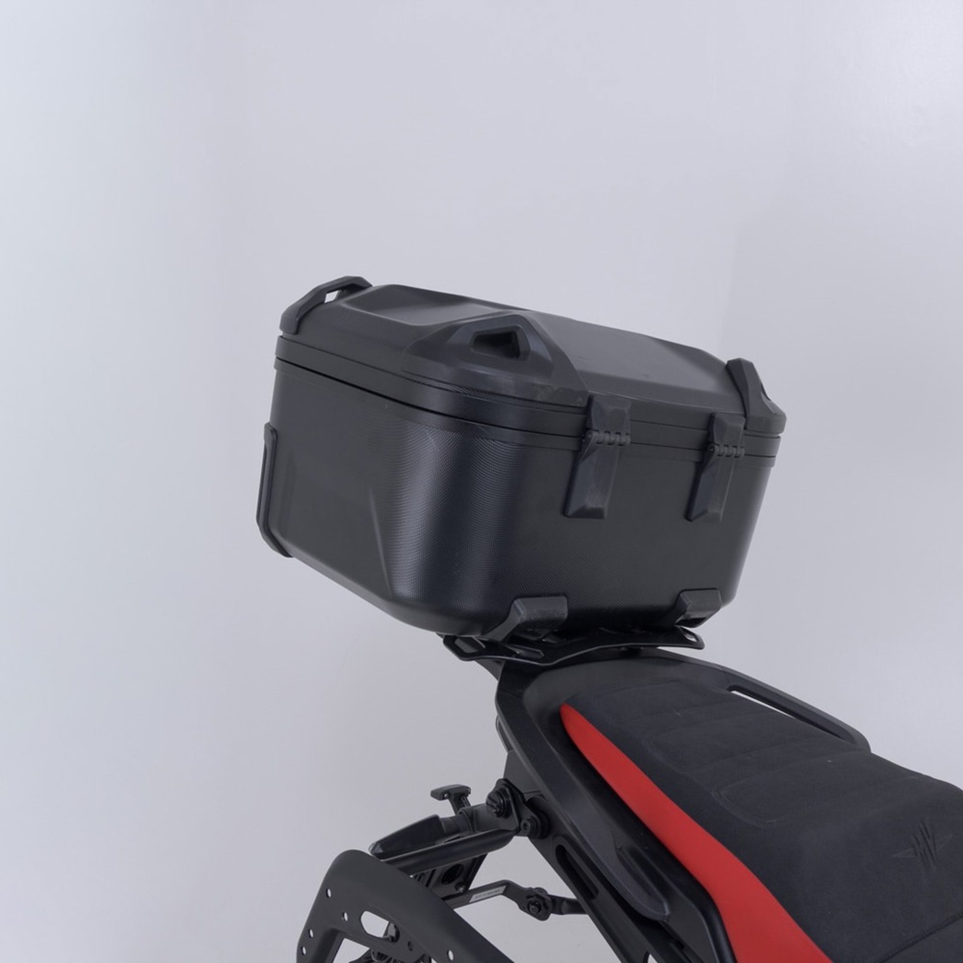 SW-MOTECH-107332-v7-2.jpg