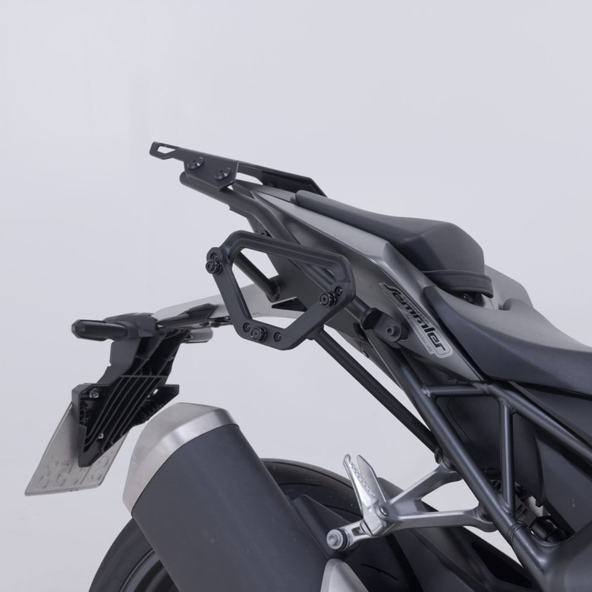 SW-MOTECH-103259-v17-3.jpg