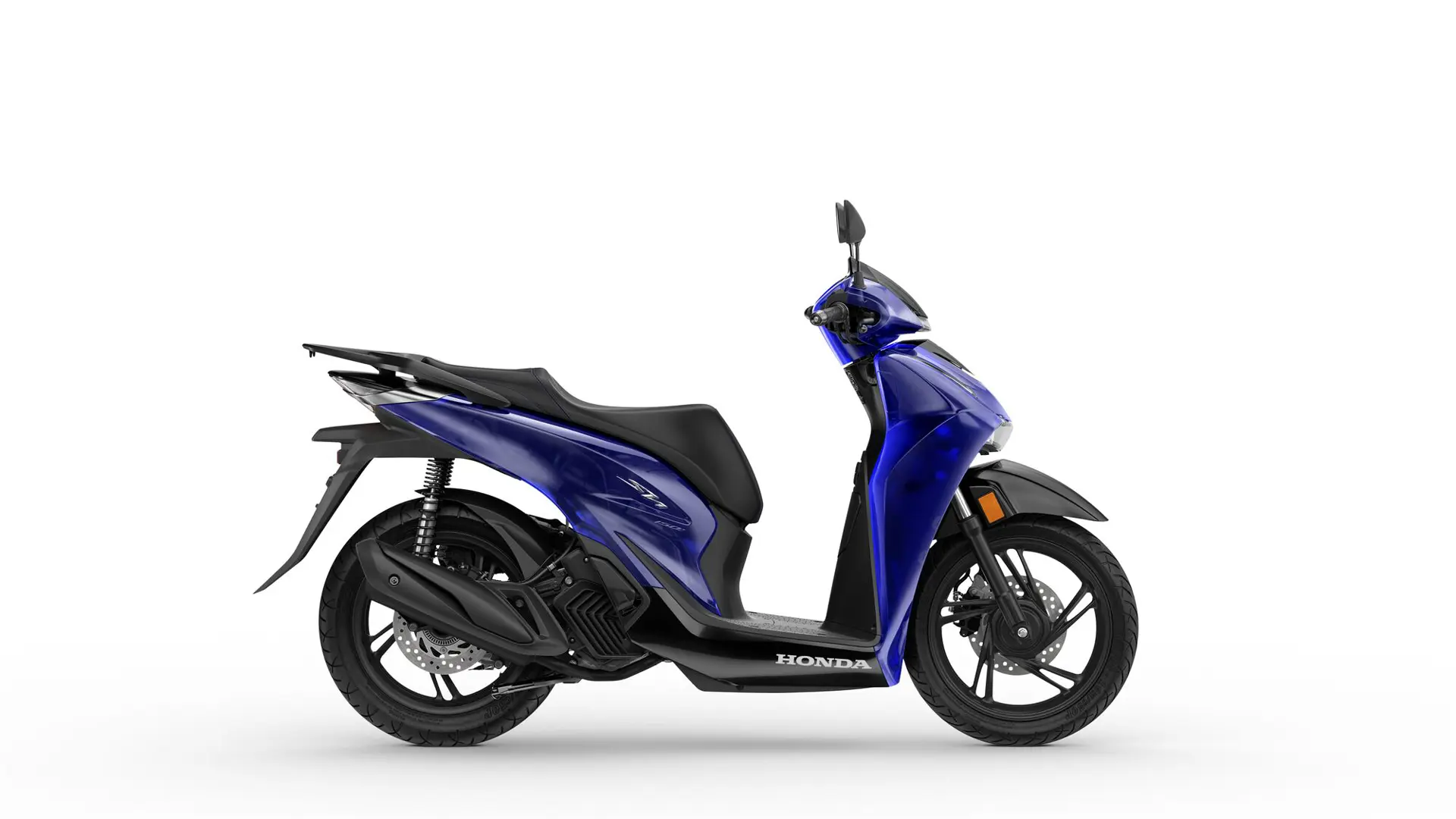 26YM_SH150_Studio_ED_VETRO_VetroBlue_PB-442R_RHS.jpg