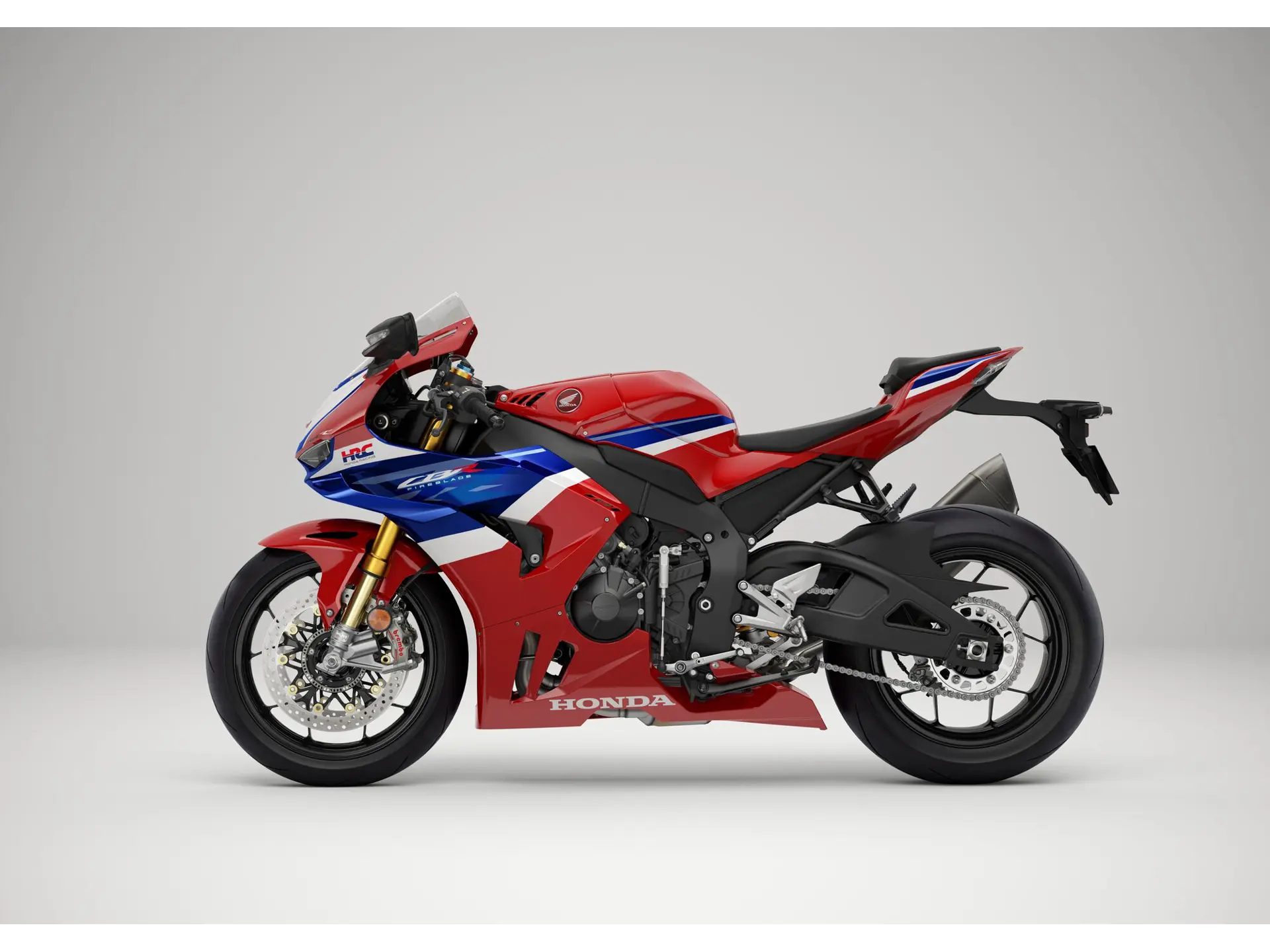 24YM_CBR1000RR-R_FIREBLADE_SP_Studio_GRAND_PRIX_RED_LHS.jpg