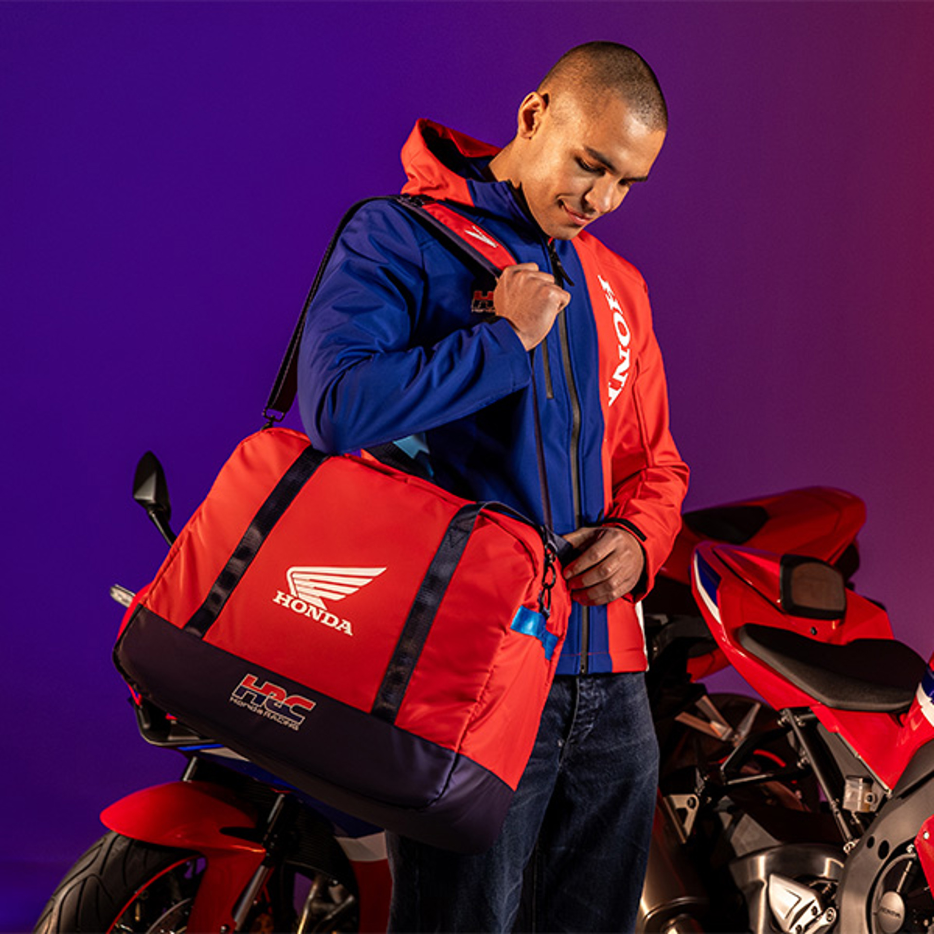 26YM Apparel Location HRC 08AUD TAC 014 HRC HONDA RACING DUFFLE BAG.jpg