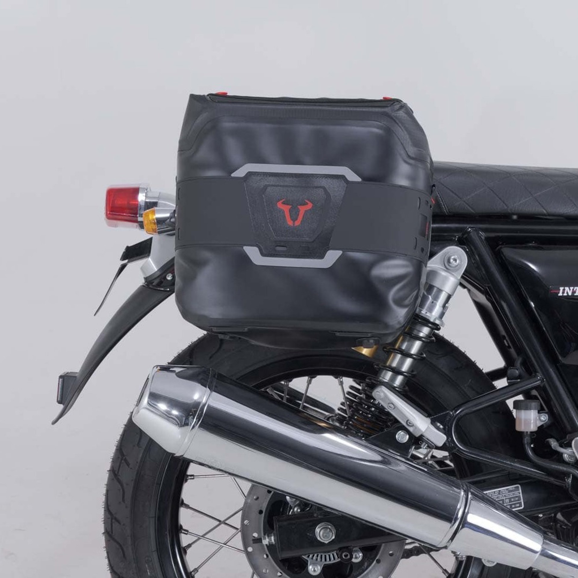 SW-MOTECH-107300-v10-3.jpg