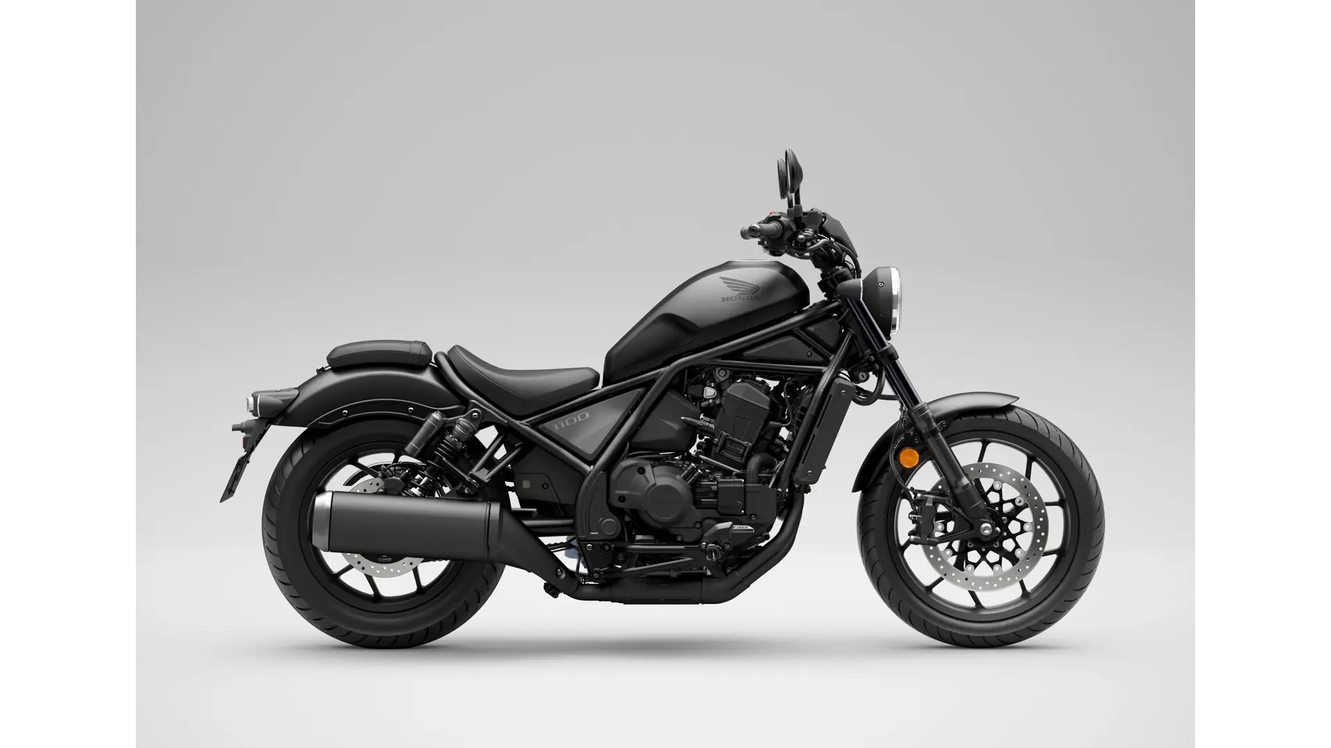 26YM_CMX1100_DCT_NH-A86M_MatBallisticBlackMetallic_RHS.jpg