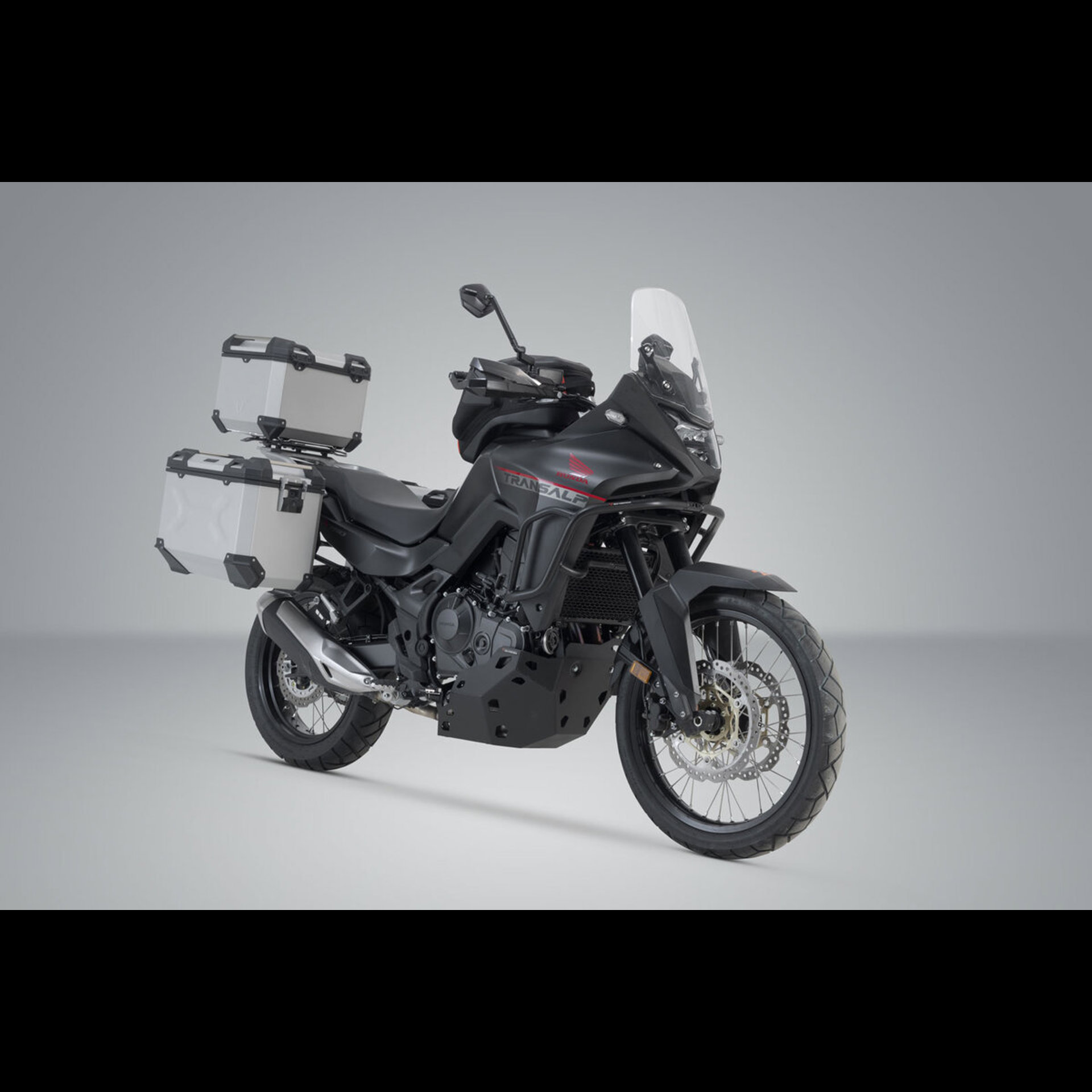 ADV.01.070.75000S 1.jpg