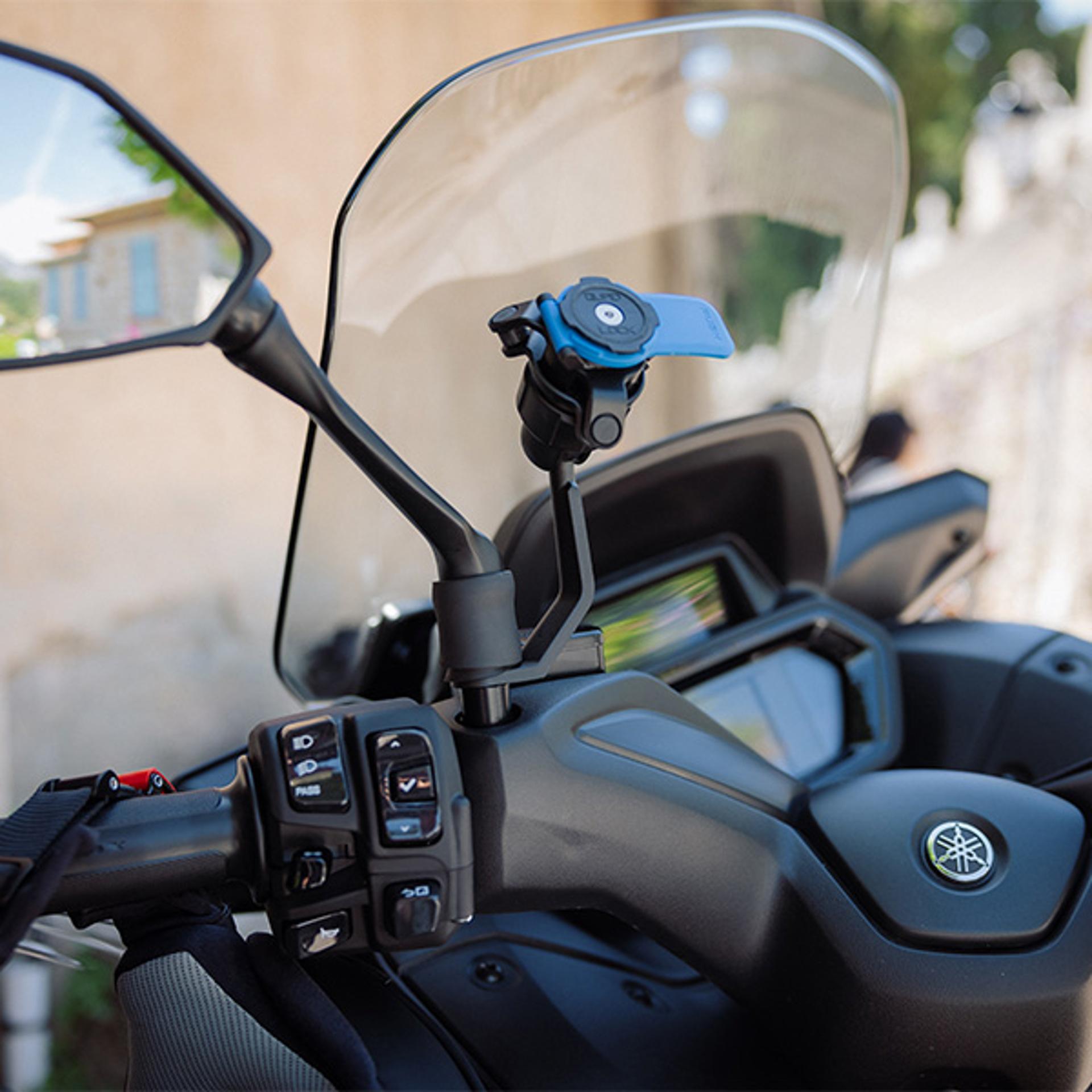 Mirrorstemmount MOTO, QLA VDM 360, QLM MST IMG 7564.jpg
