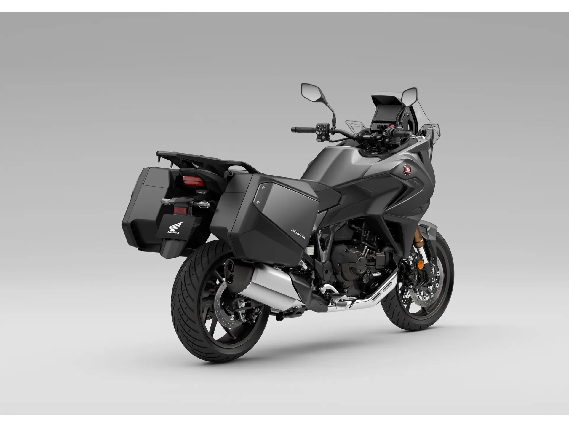 26YM_NT1100_Iridium_Gray_Metallic_RHRQ.jpg