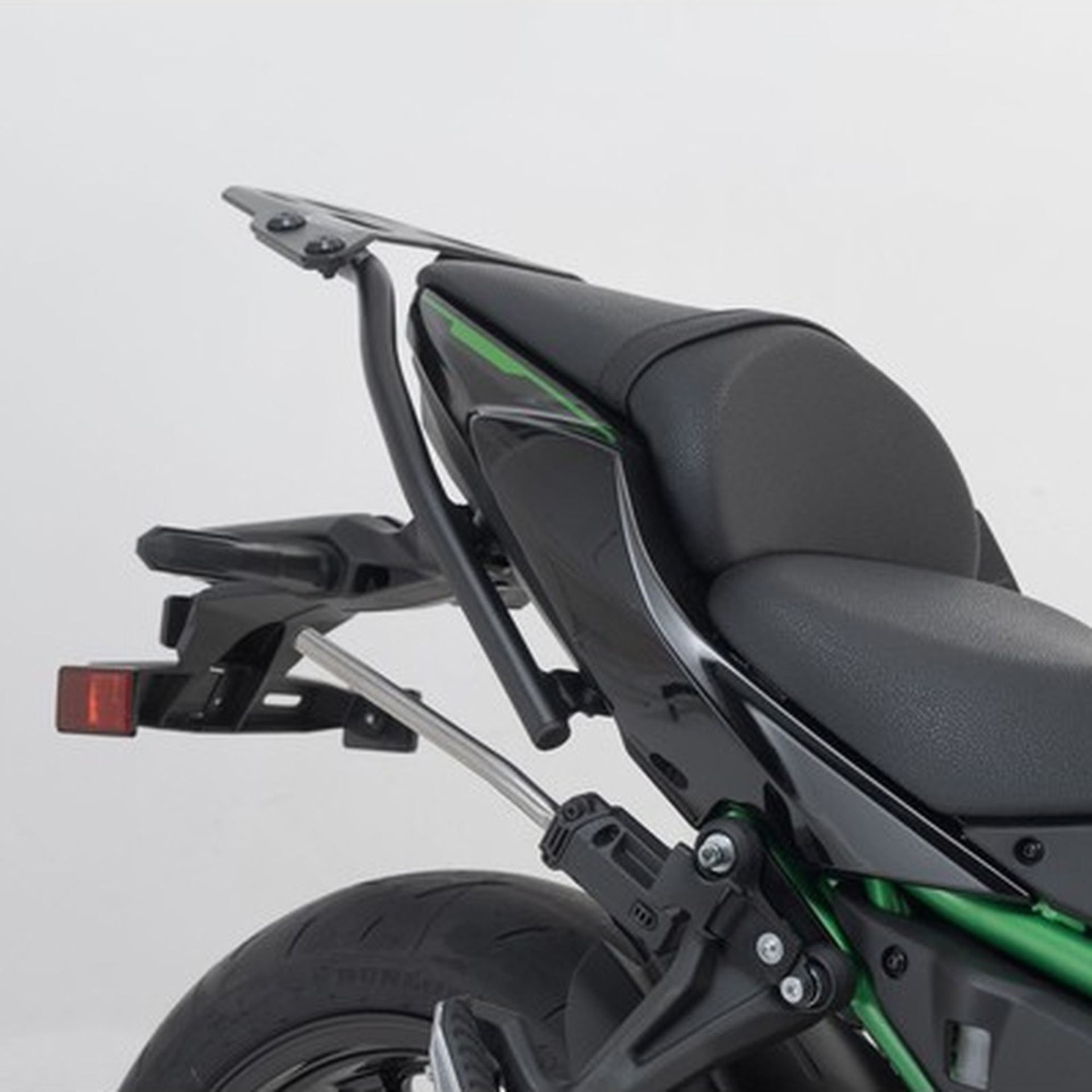 SW-MOTECH-97916-v17-3.jpg