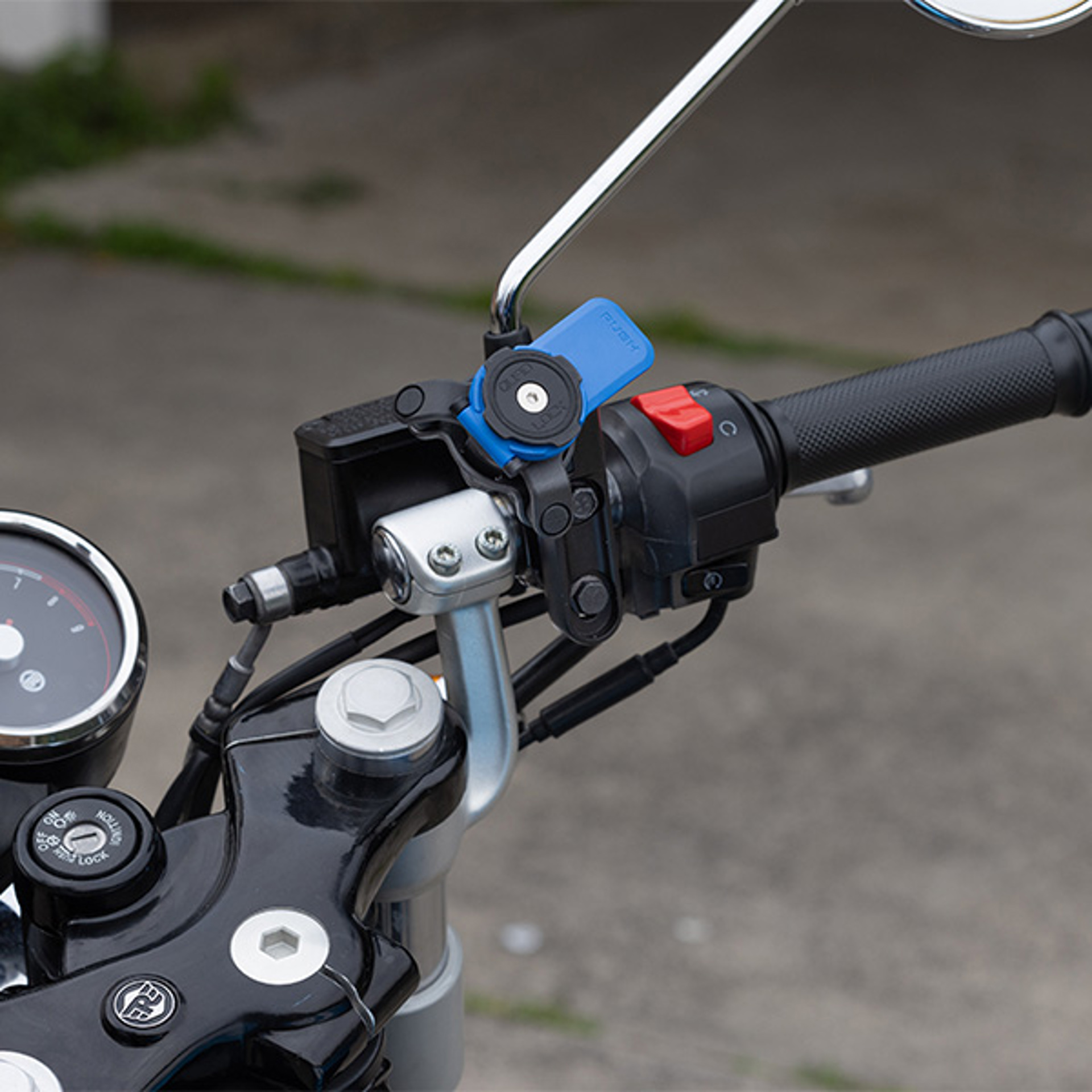 Clutchmount Royalenfield OSG 6053.jpg