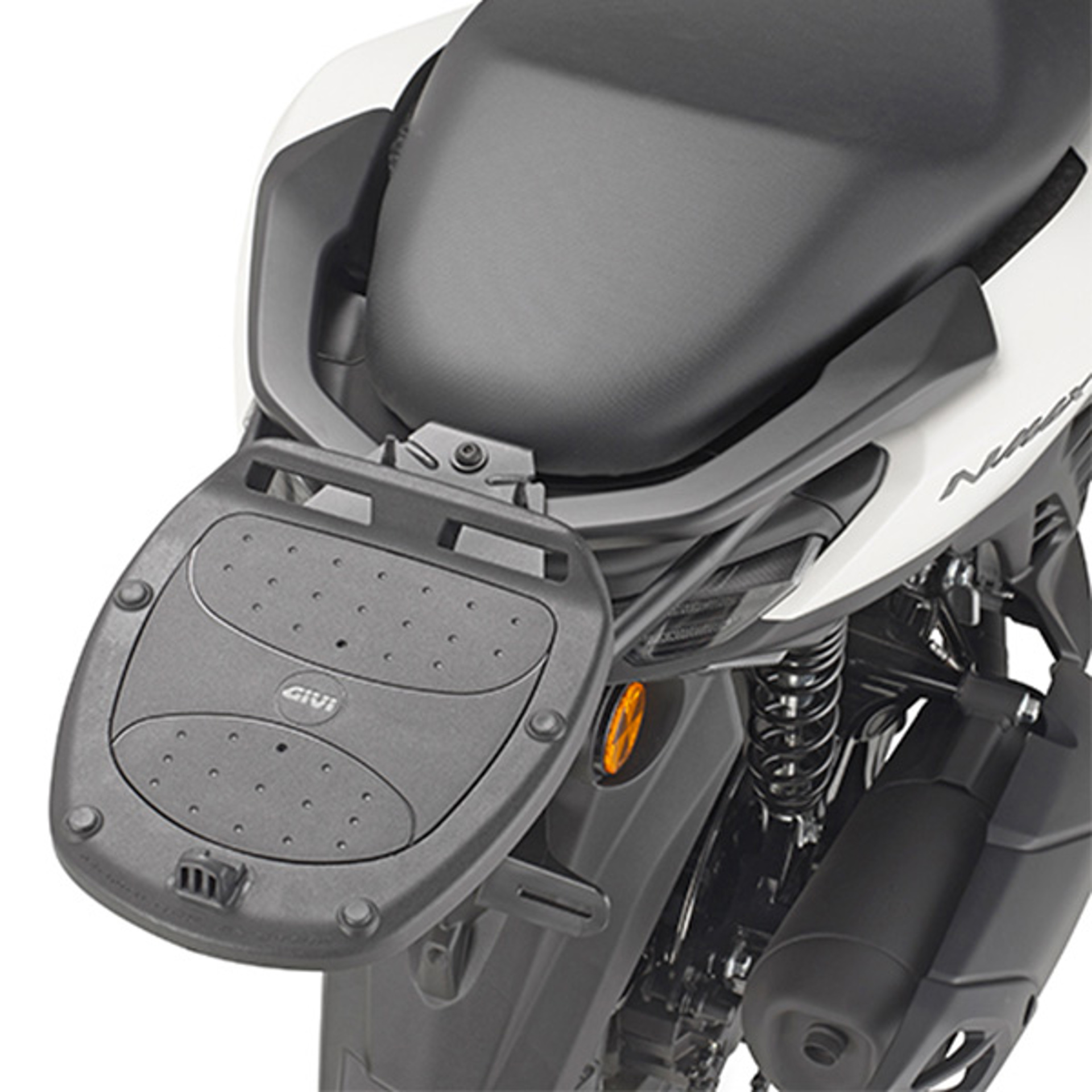 SR2170 Special Rack Mounted On Givi Yamaha Nmax125 25.jpg