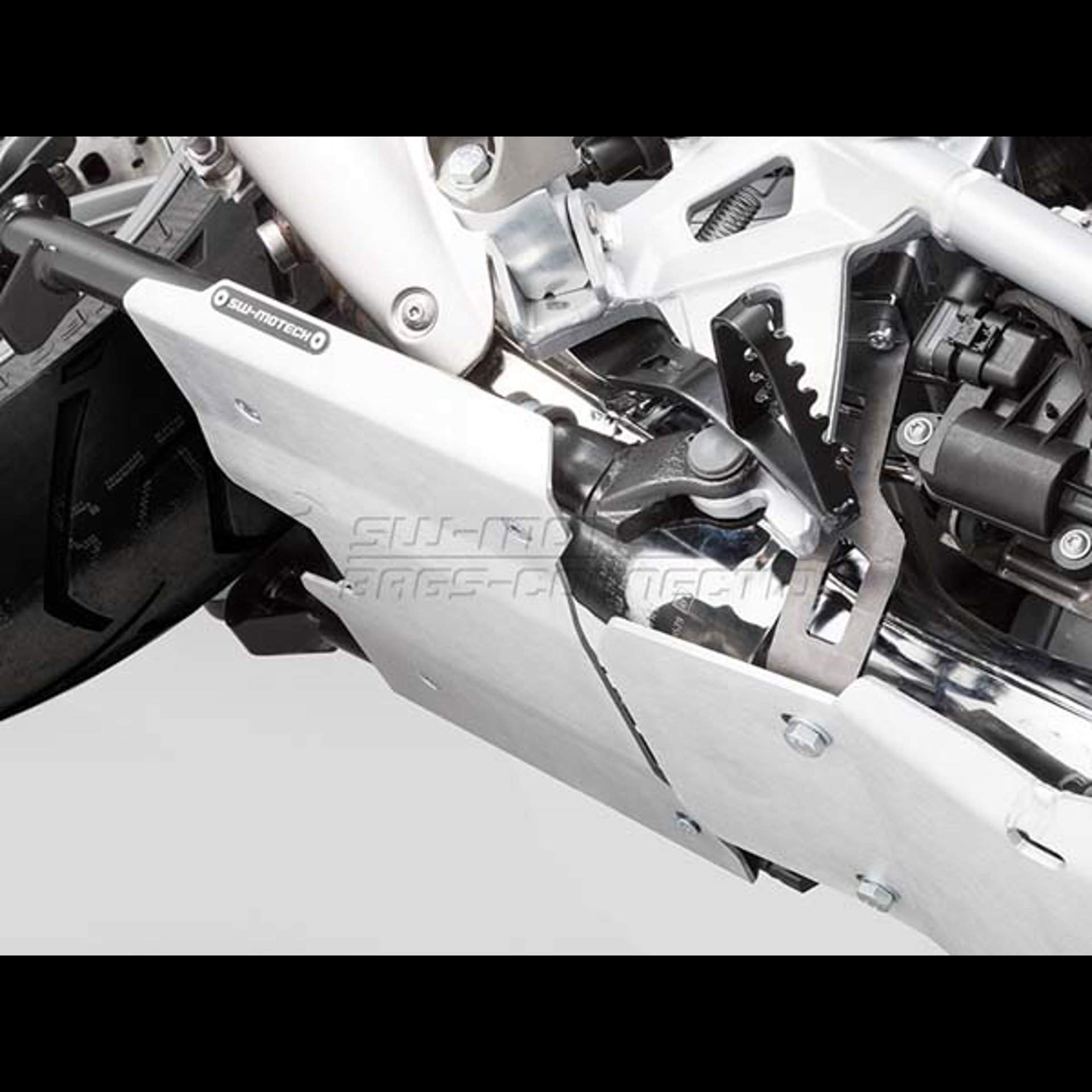 MSS.07.781.10300S.jpg