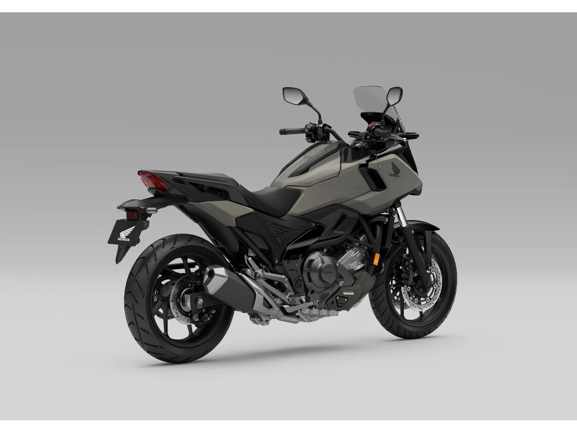 26YM_NC750X_MAT_DEEP_MUD_GRAY_DCT_RRQ.jpg