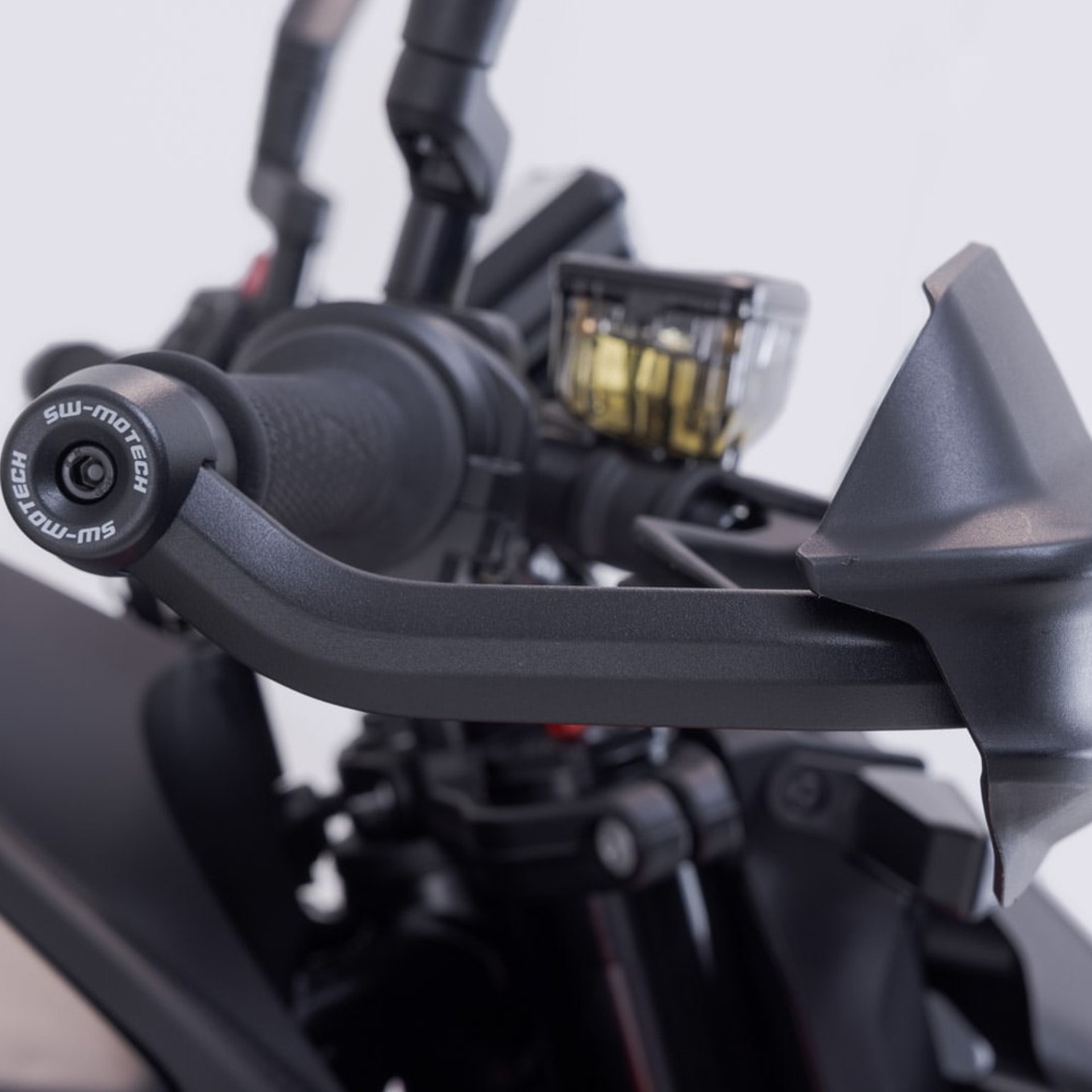 SW-MOTECH-96469-v14-5.jpg
