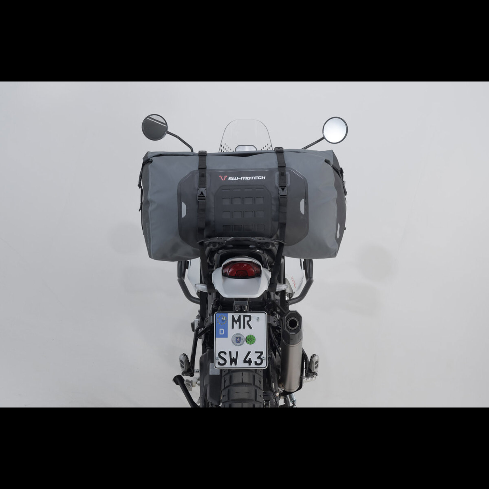 Bc Wpb 00 002 20000 7 Xl.jpg