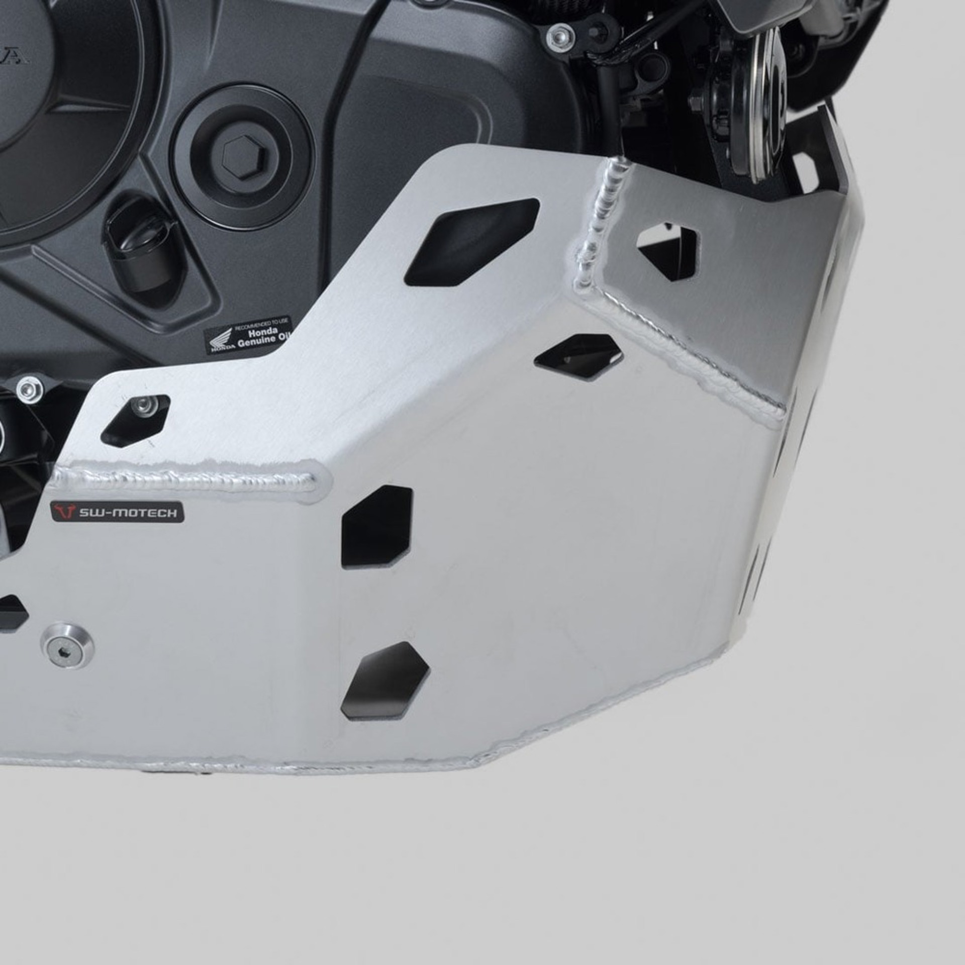 SW-MOTECH-107406-v18-5.jpg