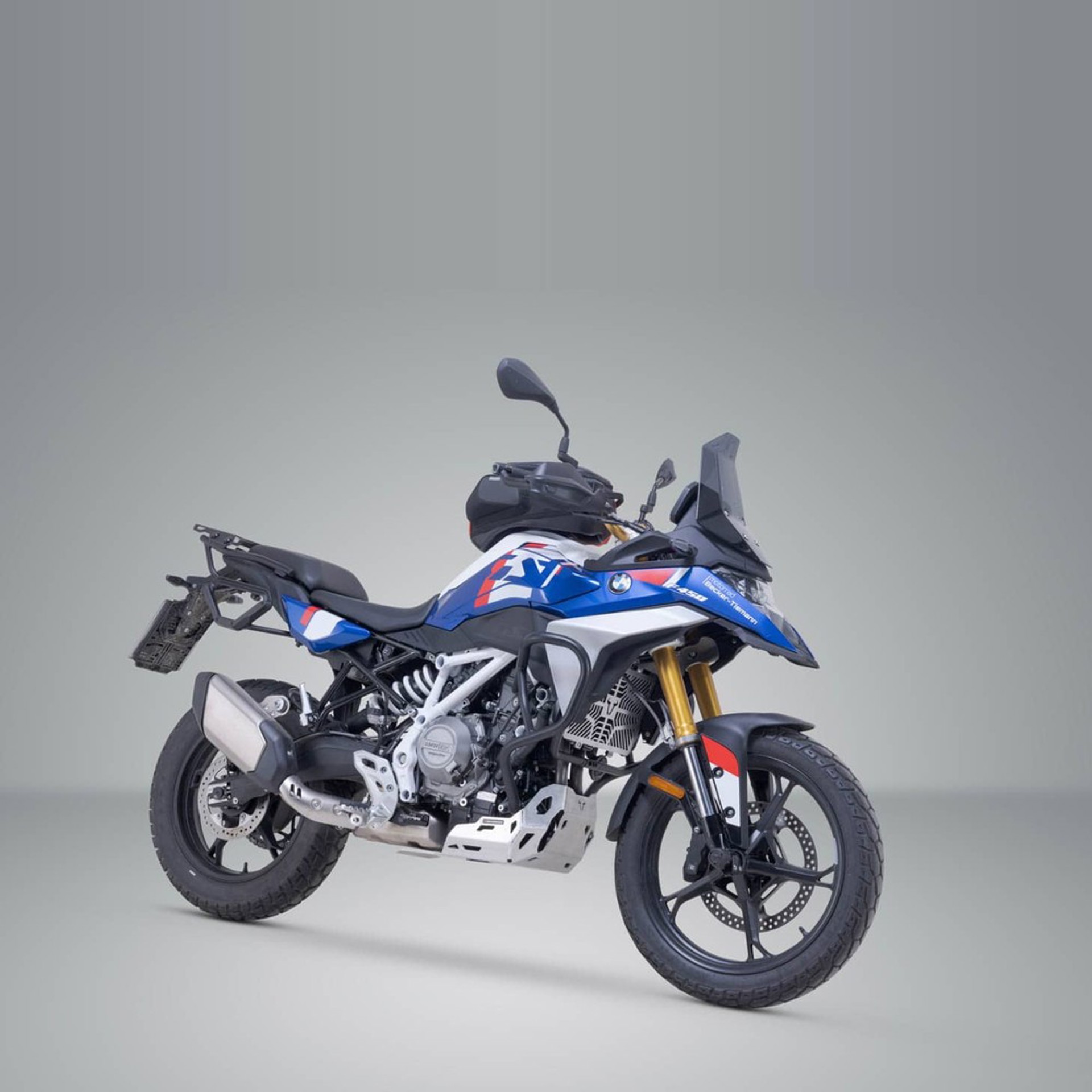 SW-MOTECH-108308-v41-1.jpg