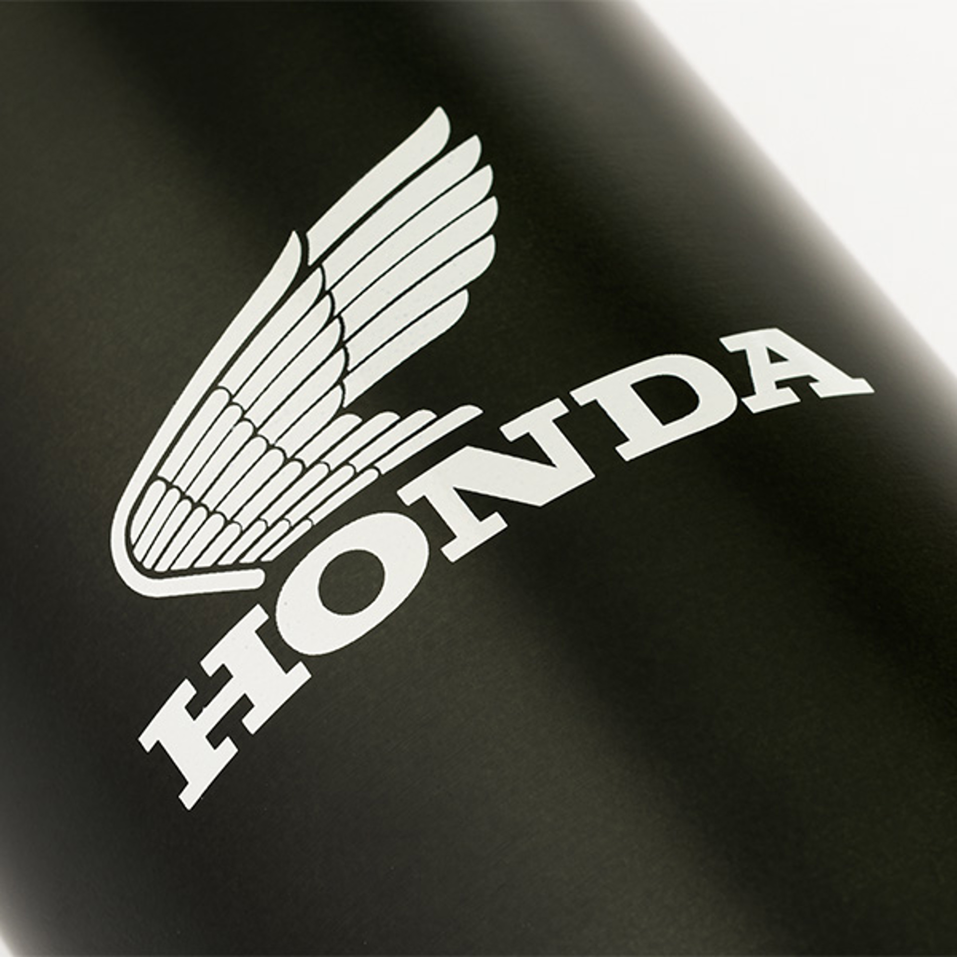08AUD TAC 006 DETAIL02 HONDA WING LOGO HTG WATERBOTTLE.jpg