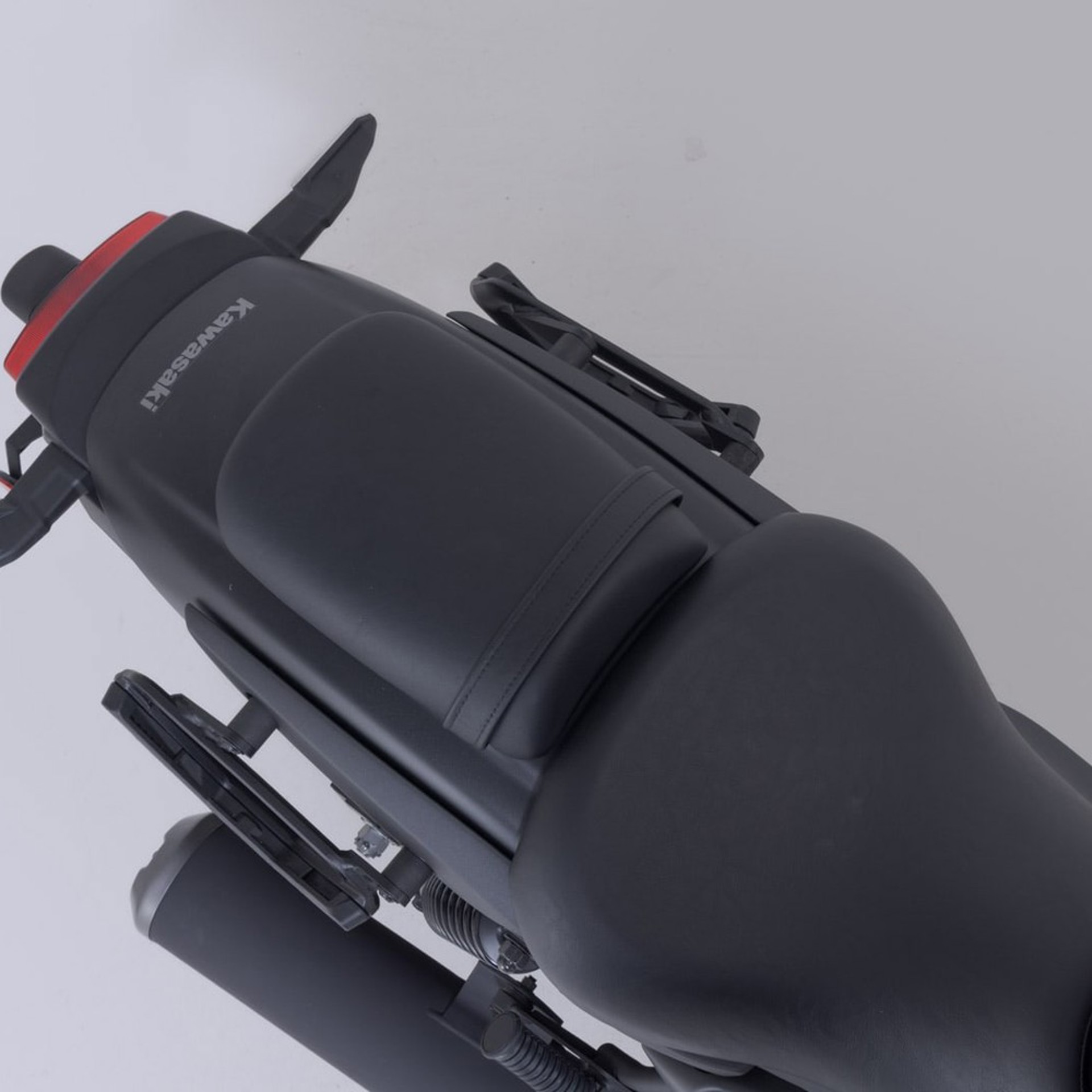 SW-MOTECH-108313-v41-5.jpg