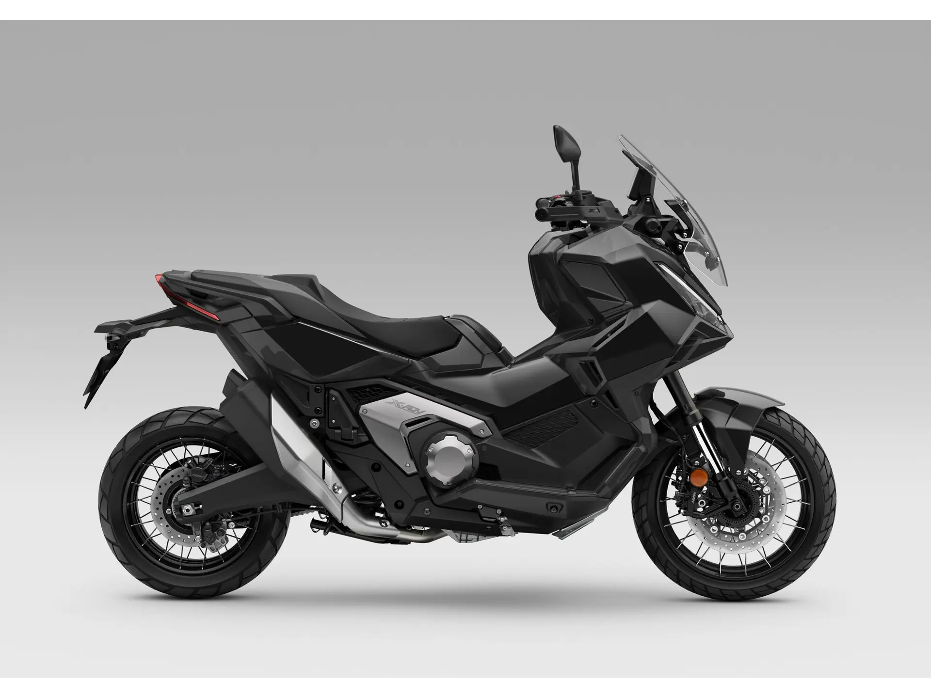 26YM_X-ADV_NH-B01_GRAPHITE_BLACK_RHS.jpg