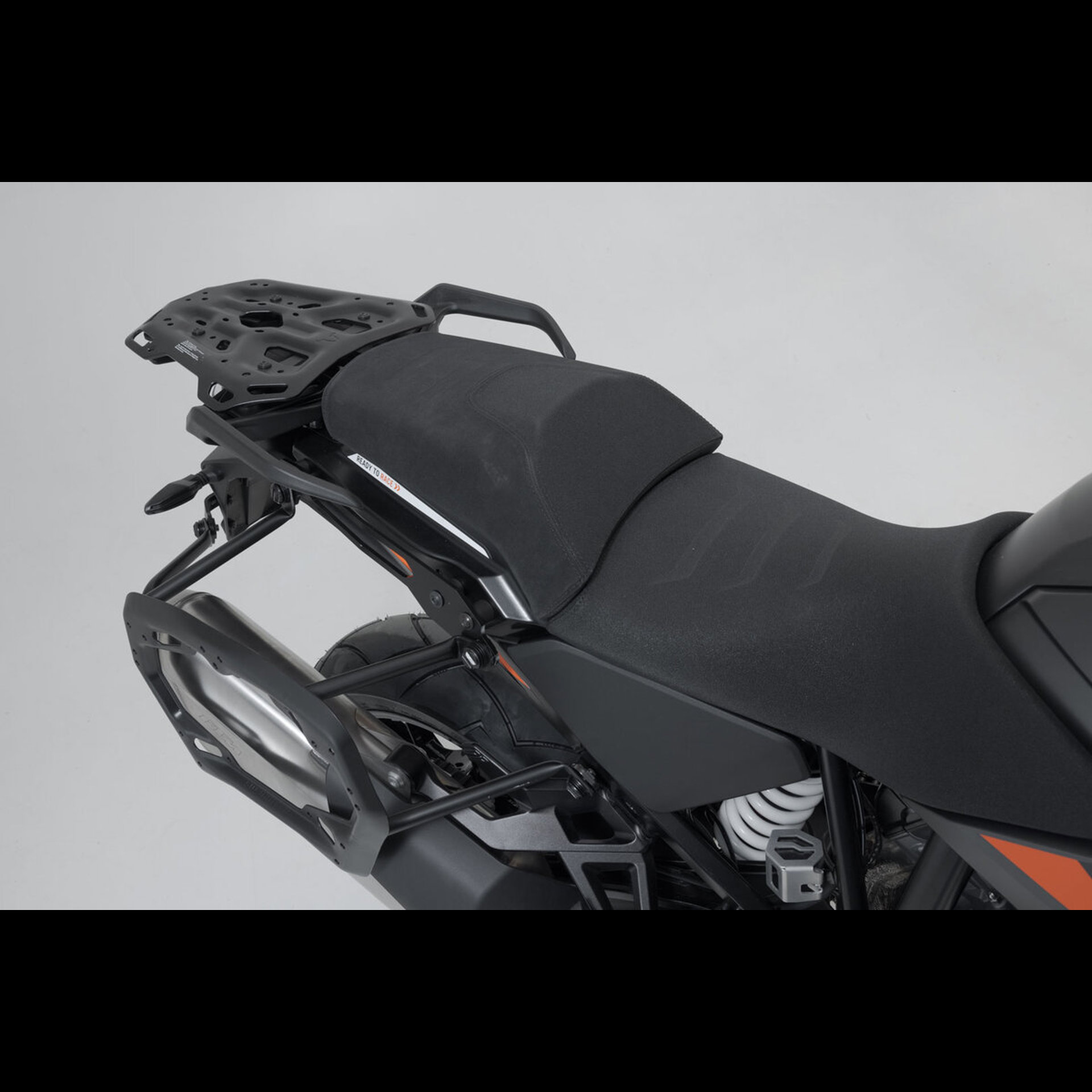 ADV.04.835.75000S 3.jpg