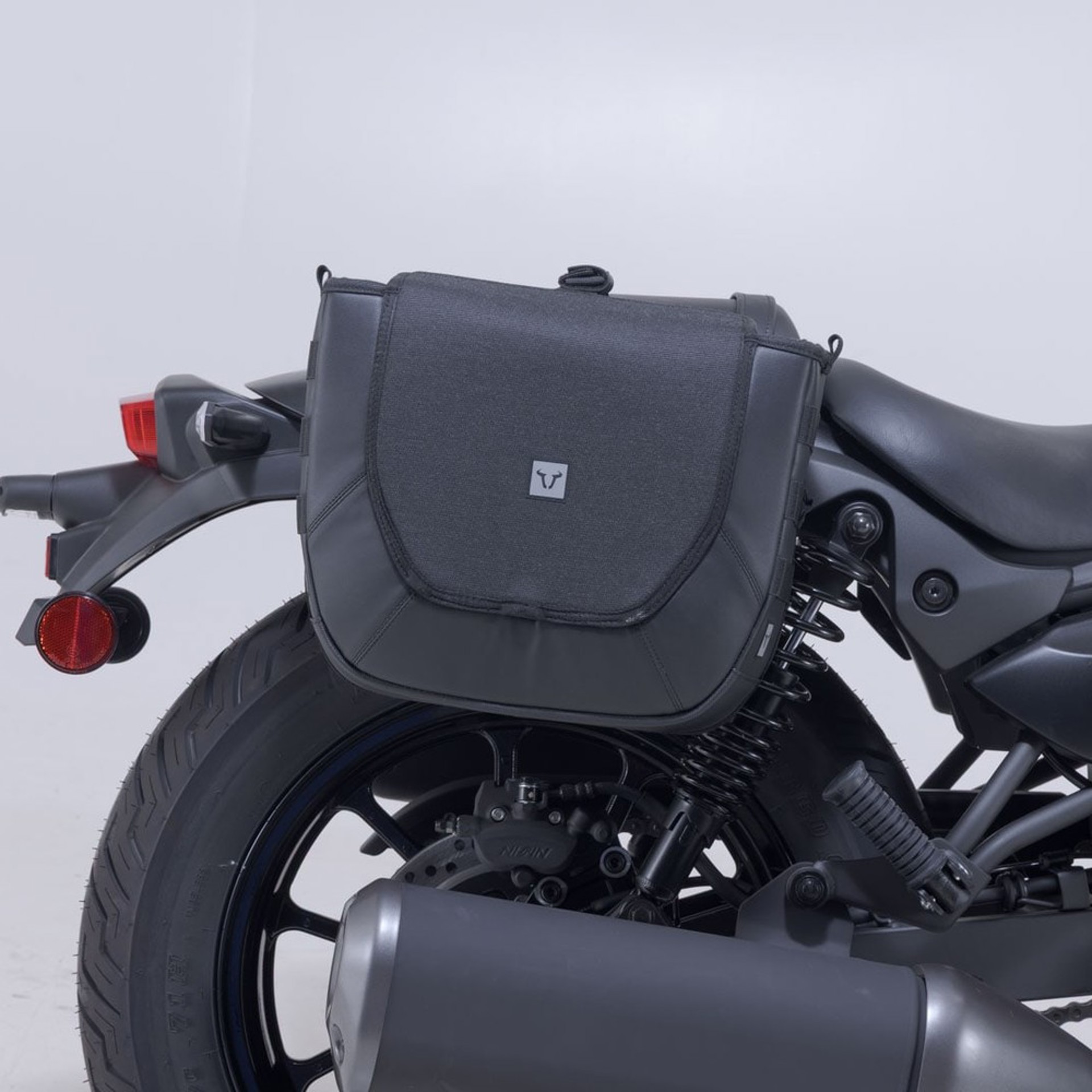 SW-MOTECH-108093-v41-5.jpg
