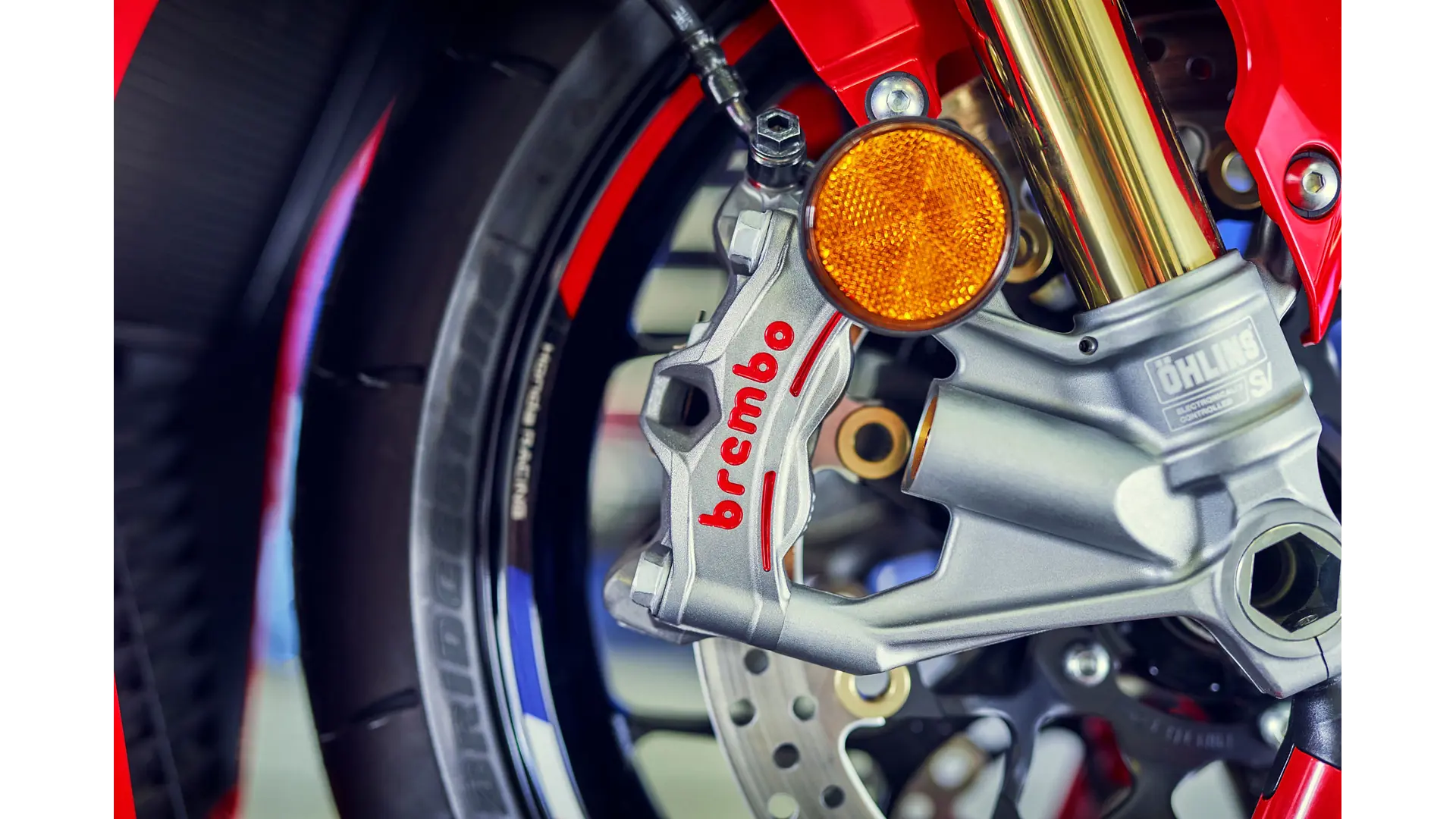 24YM_CBR1000RR-R_FIREBLADE_SP_LOCATION_9454.jpg