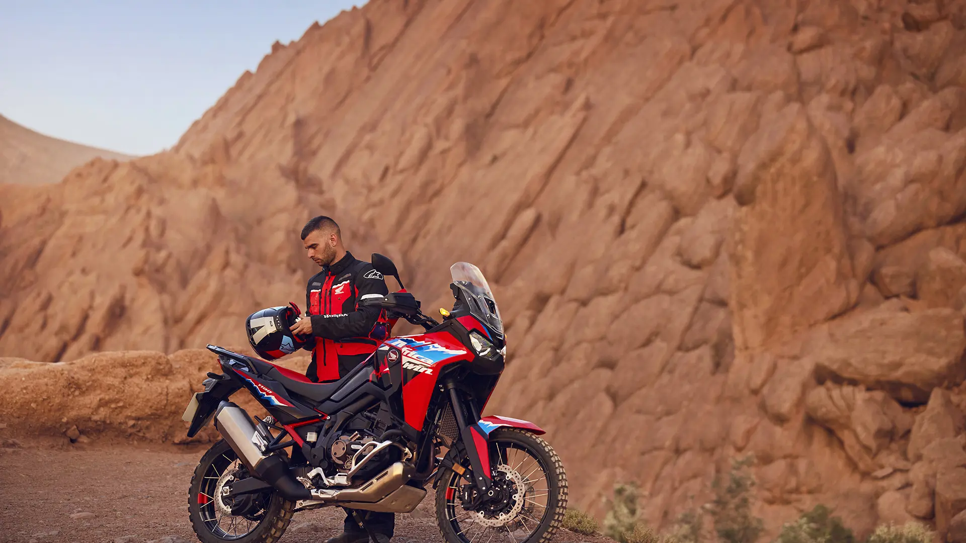 24YM AFRICA TWIN L3 LOCATION 02 0558.jpg