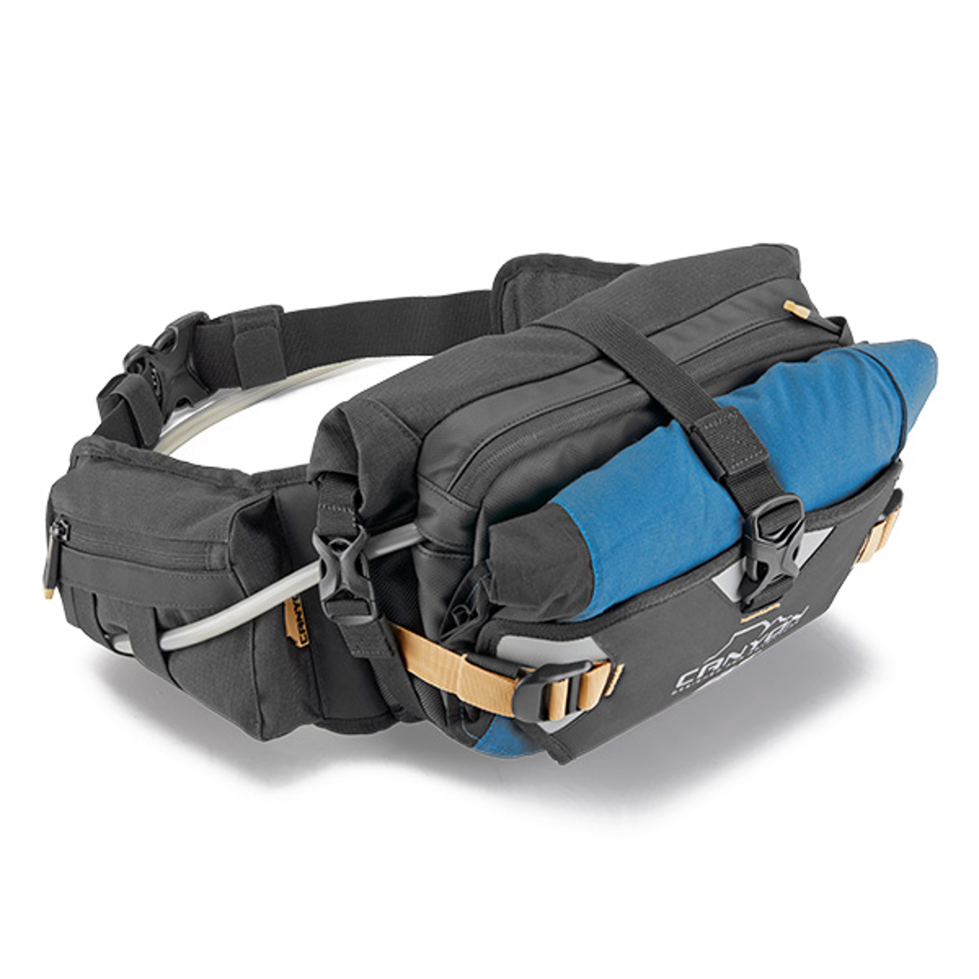GRT732 Waist Bag Front Flap Givi.jpg